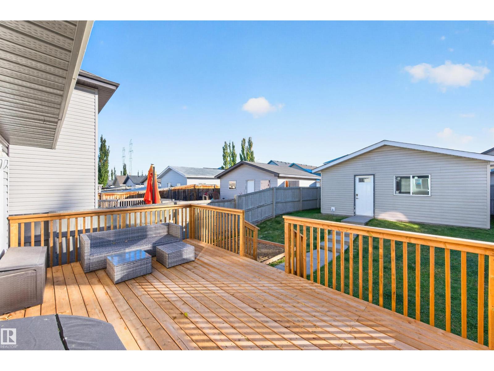 137 62 St Sw Property Photo 6