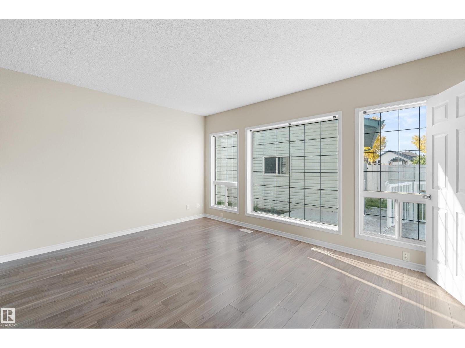 460 Gibb Wd Nw Property Photo 14