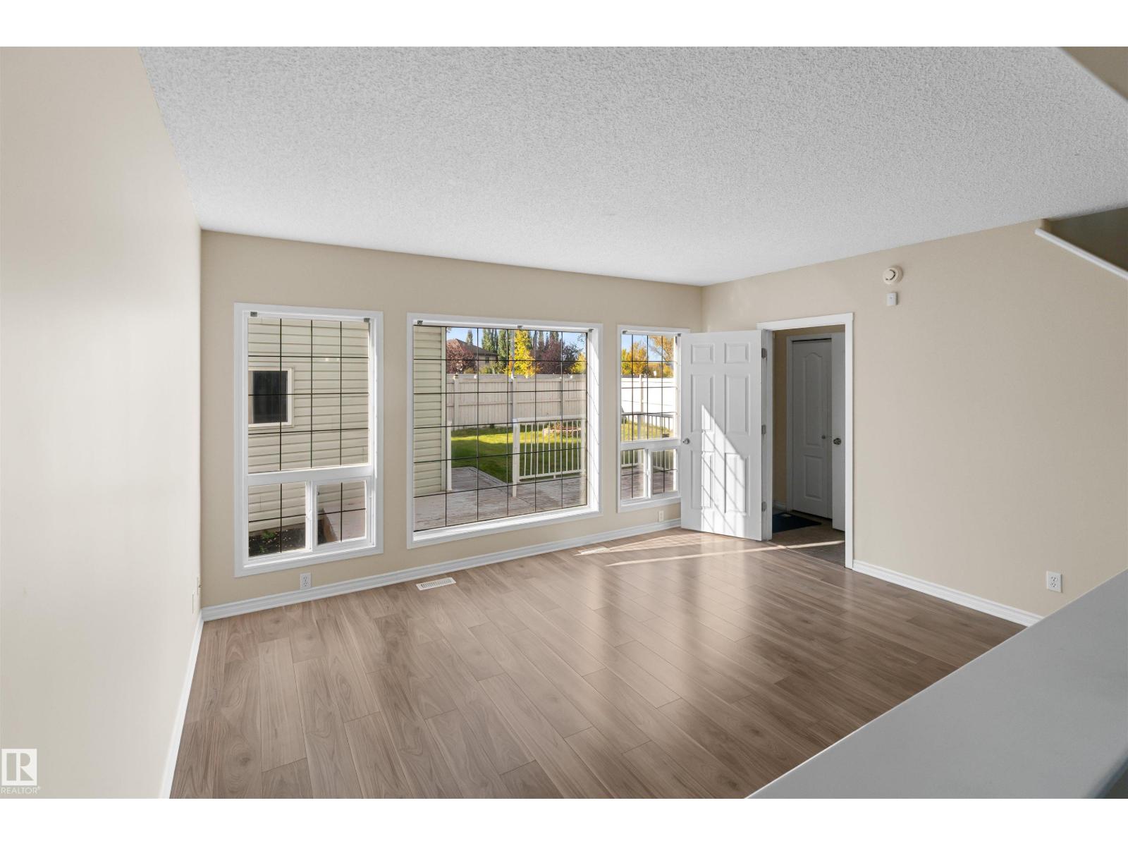 460 Gibb Wd Nw Property Photo 15