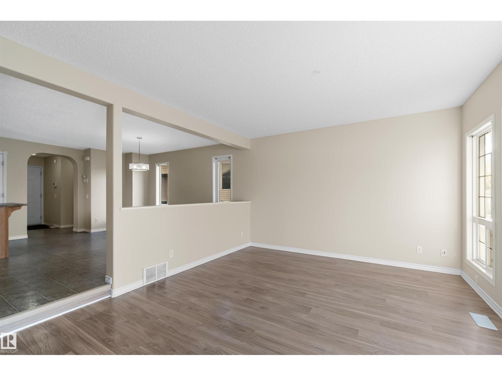 460 Gibb Wd Nw Property Photo 16