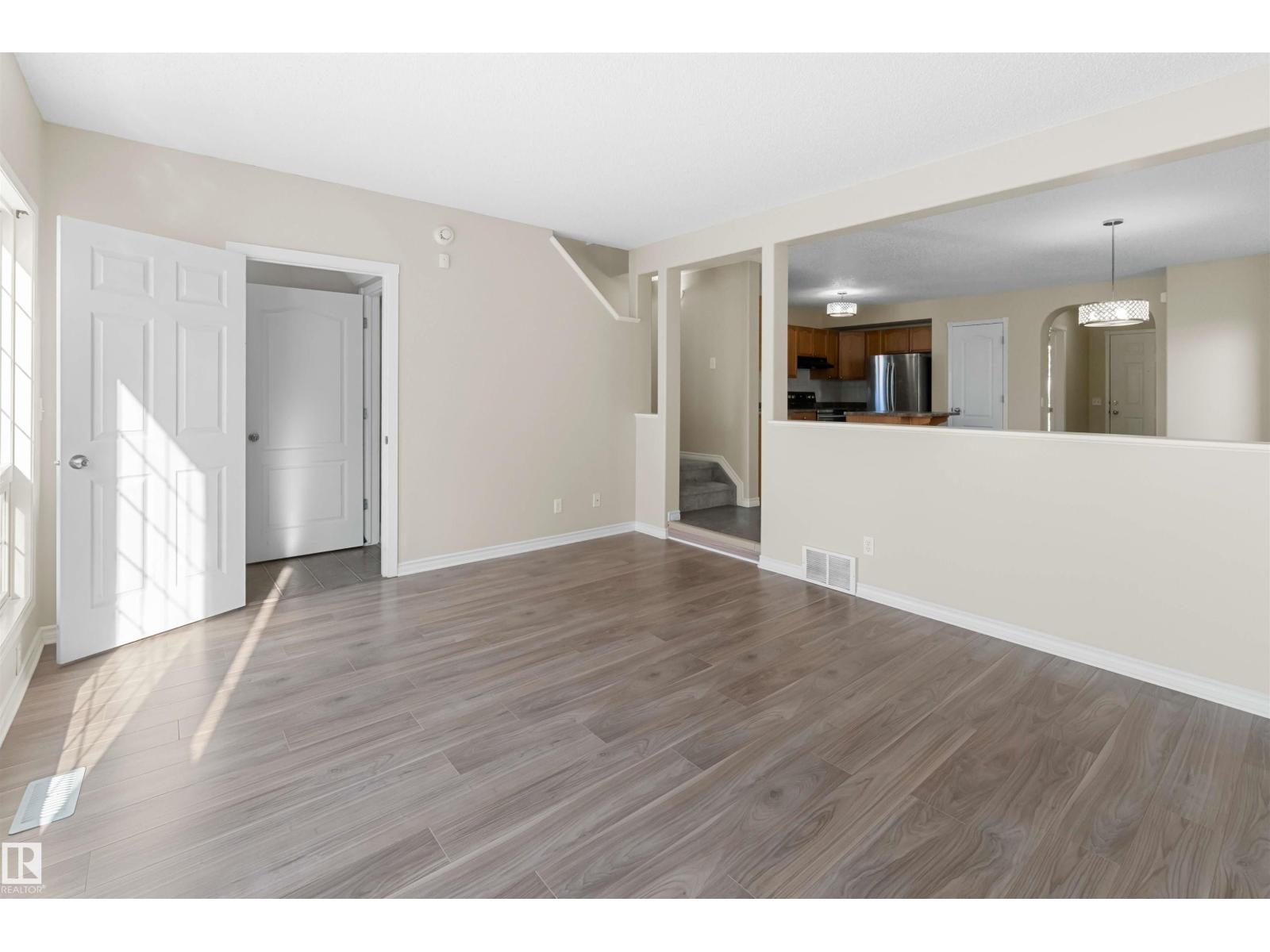 460 Gibb Wd Nw Property Photo 18
