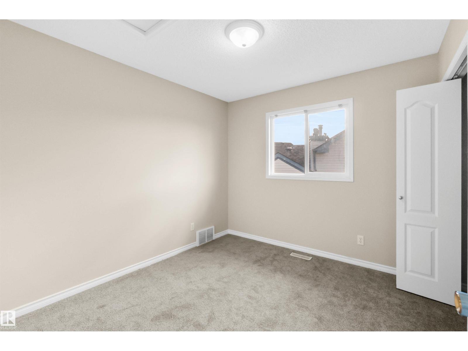 460 Gibb Wd Nw Property Photo 26