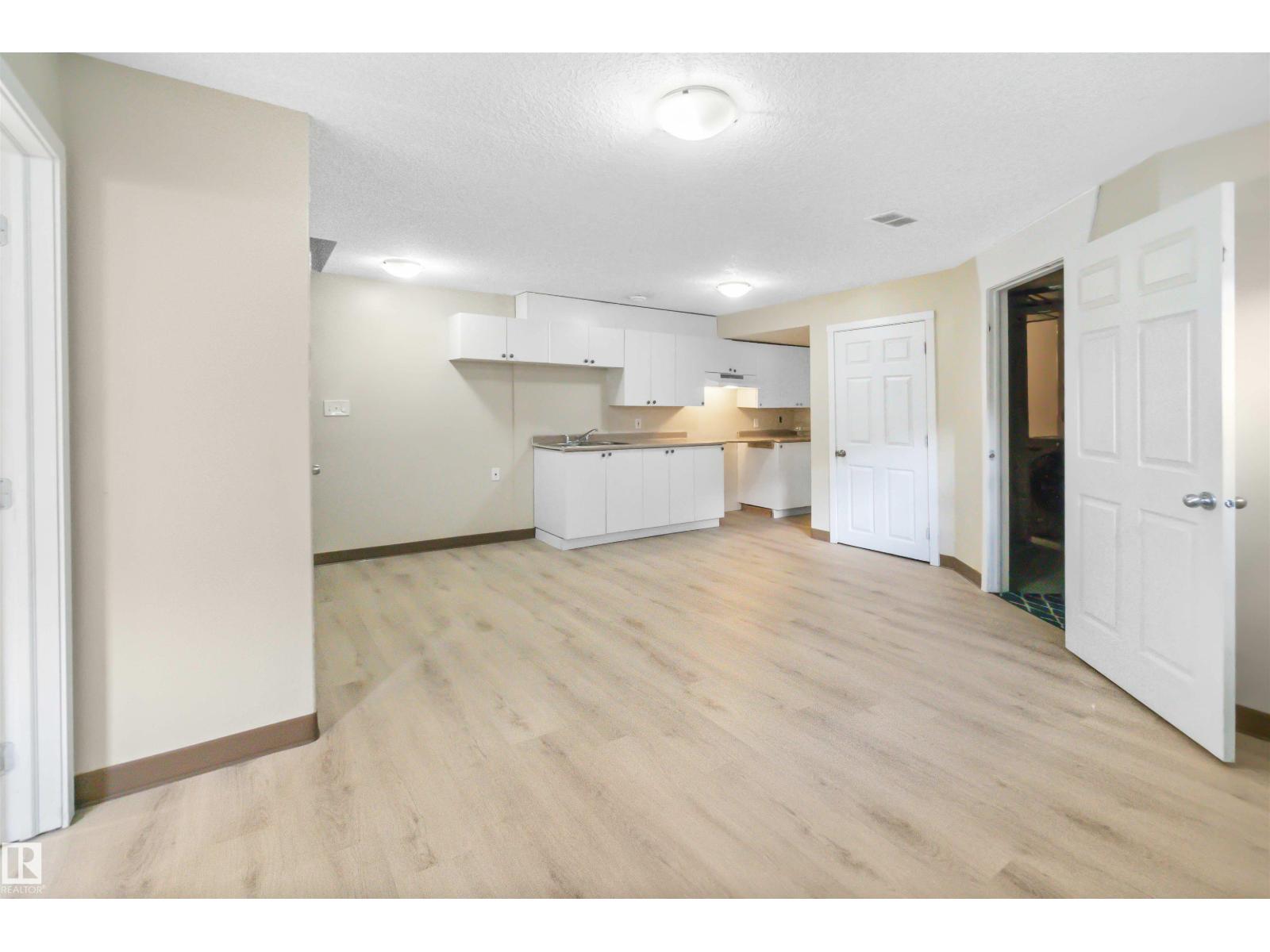 460 Gibb Wd Nw Property Photo 32