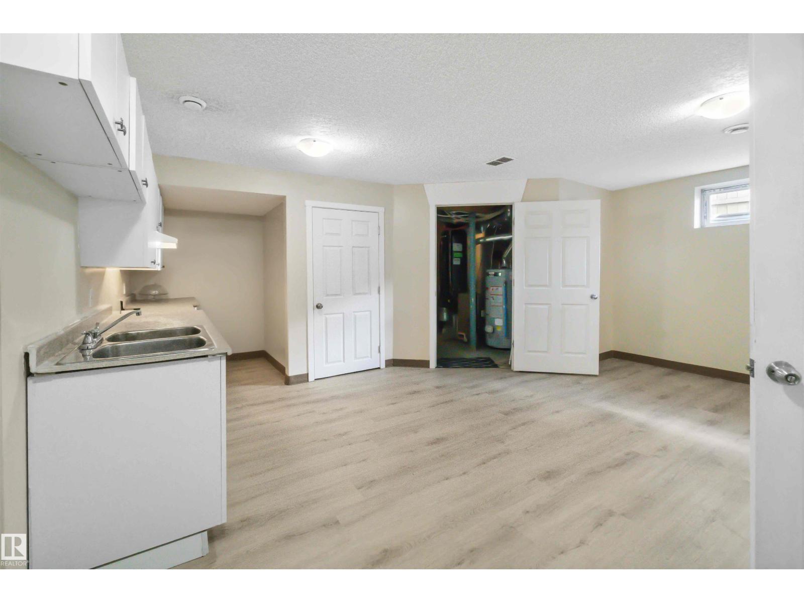 460 Gibb Wd Nw Property Photo 33