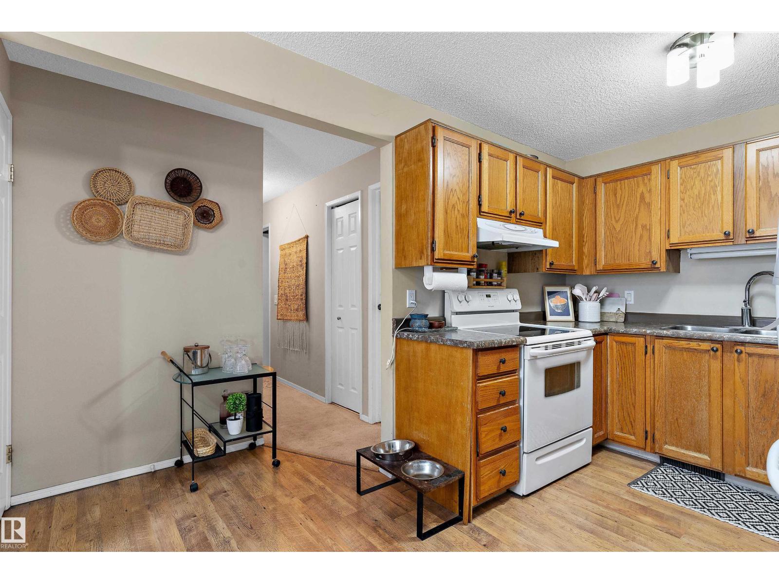 5406 55 St Property Photo 14