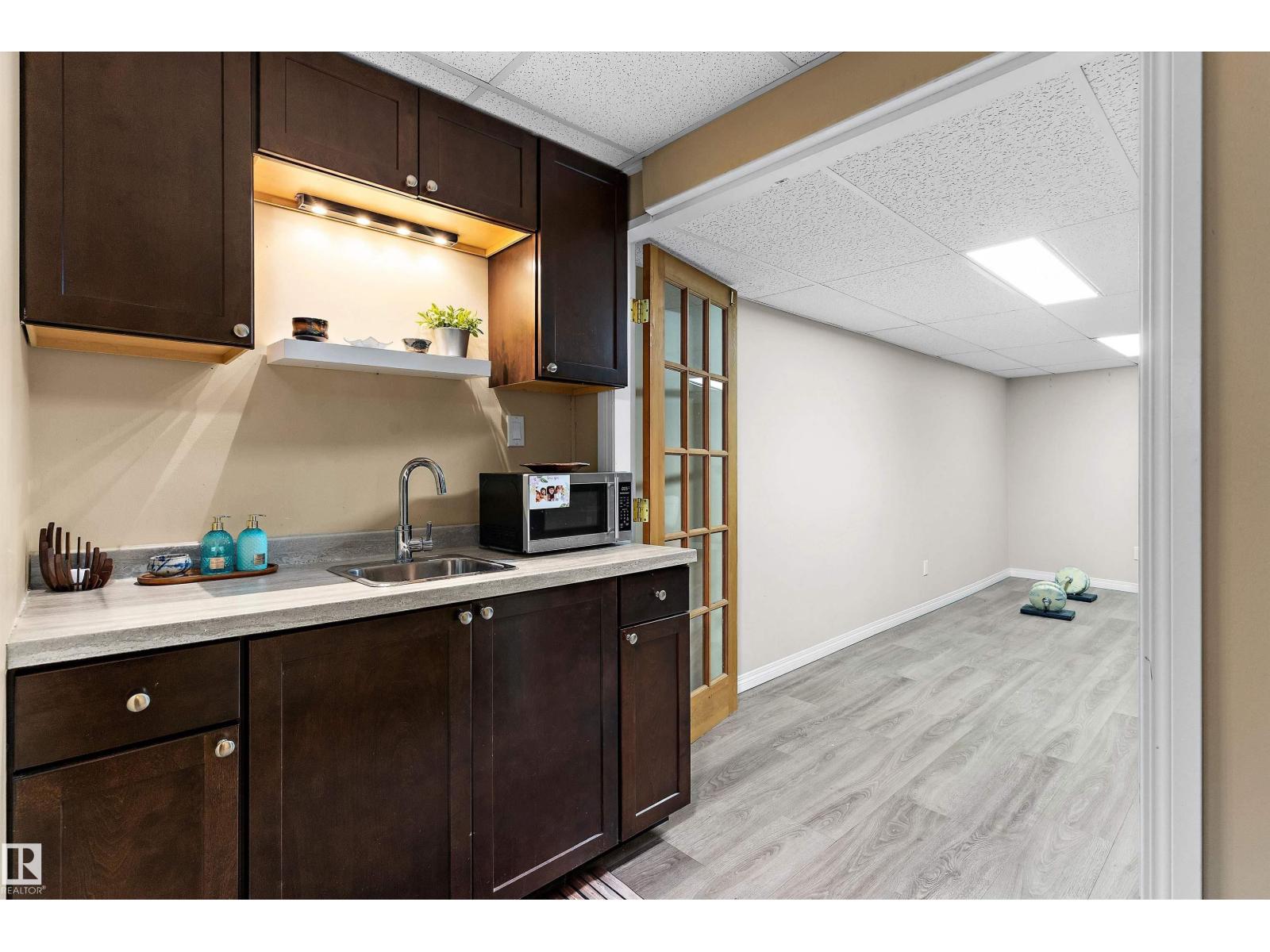5406 55 St Property Photo 28