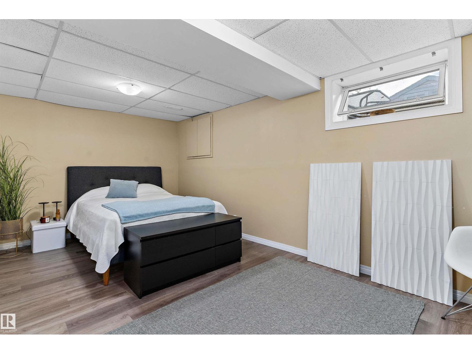 5406 55 St Property Photo 29