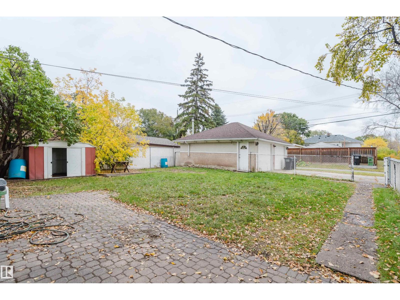 9303 86 St Nw Property Photo 20