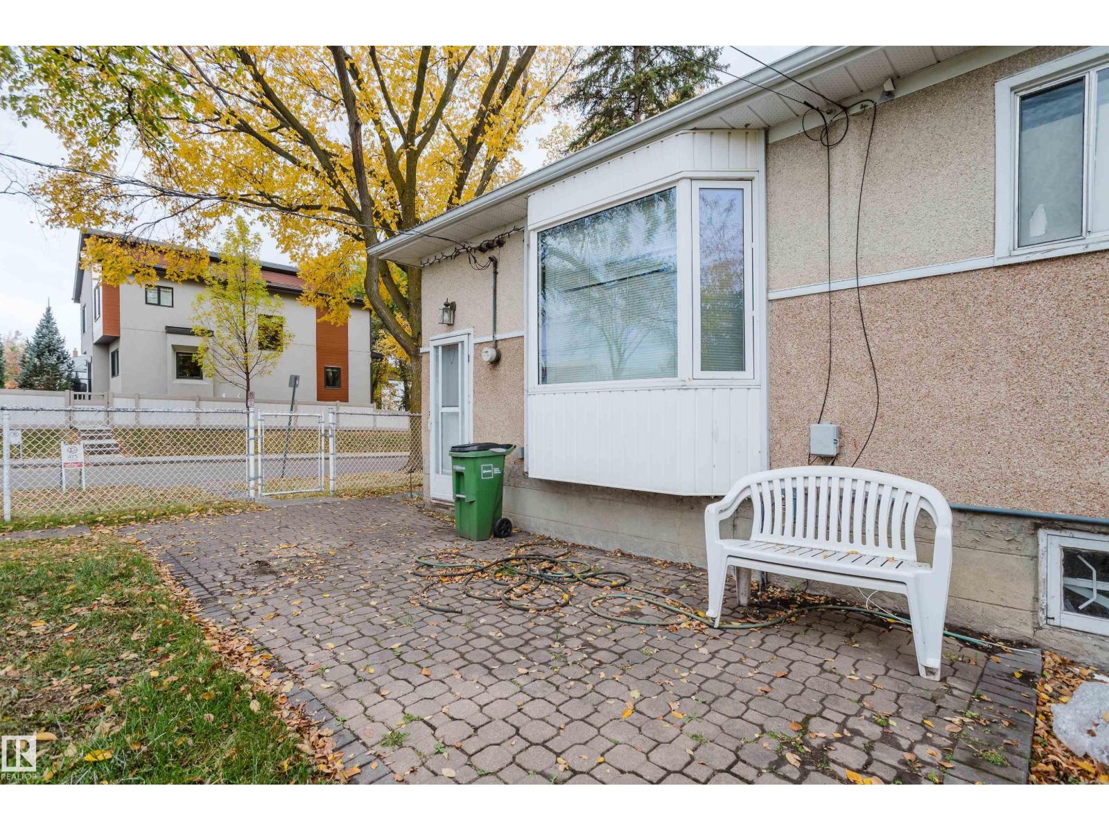 9303 86 St Nw Property Photo 21