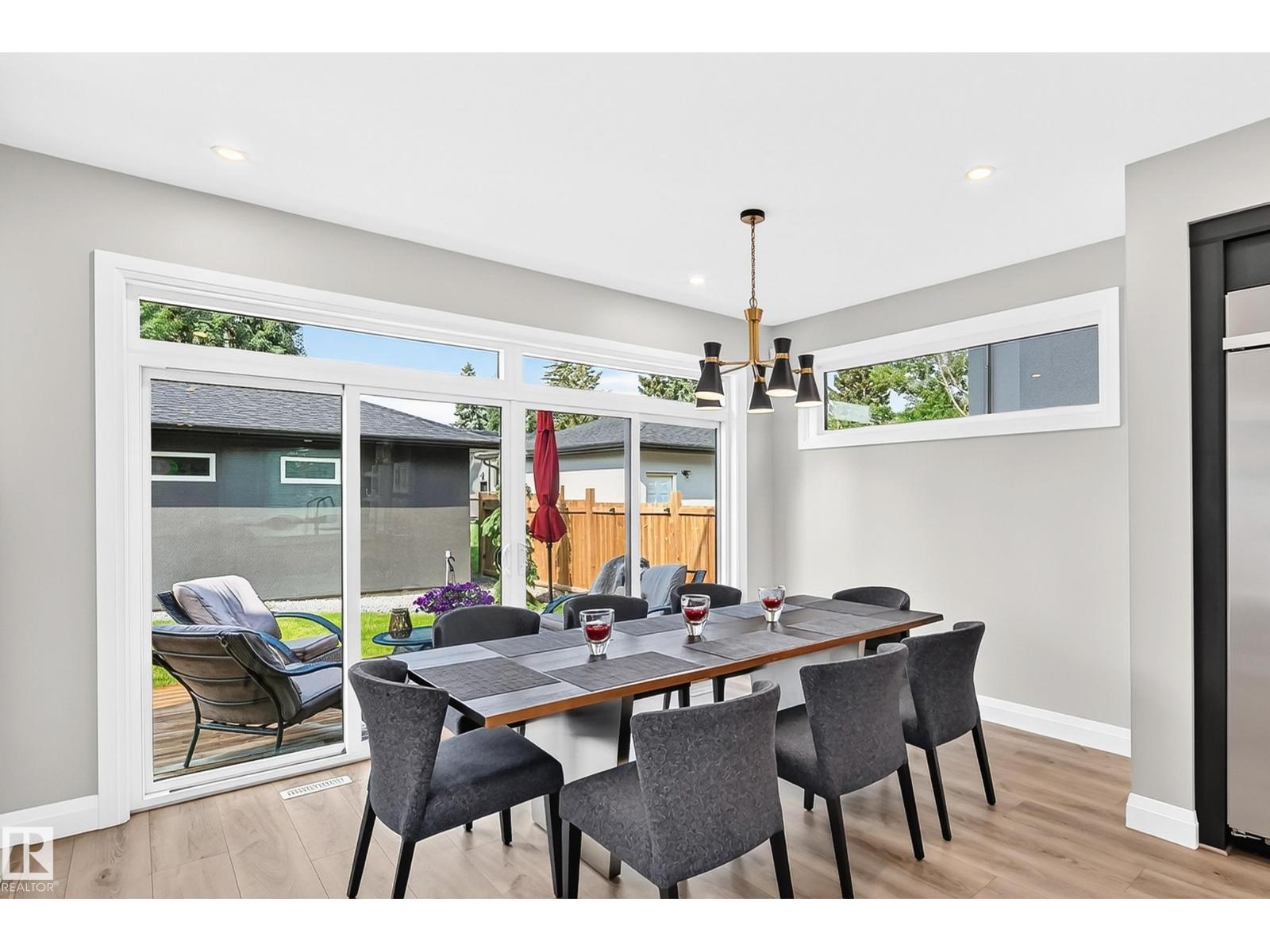 12631 52 Av Nw Property Photo 7