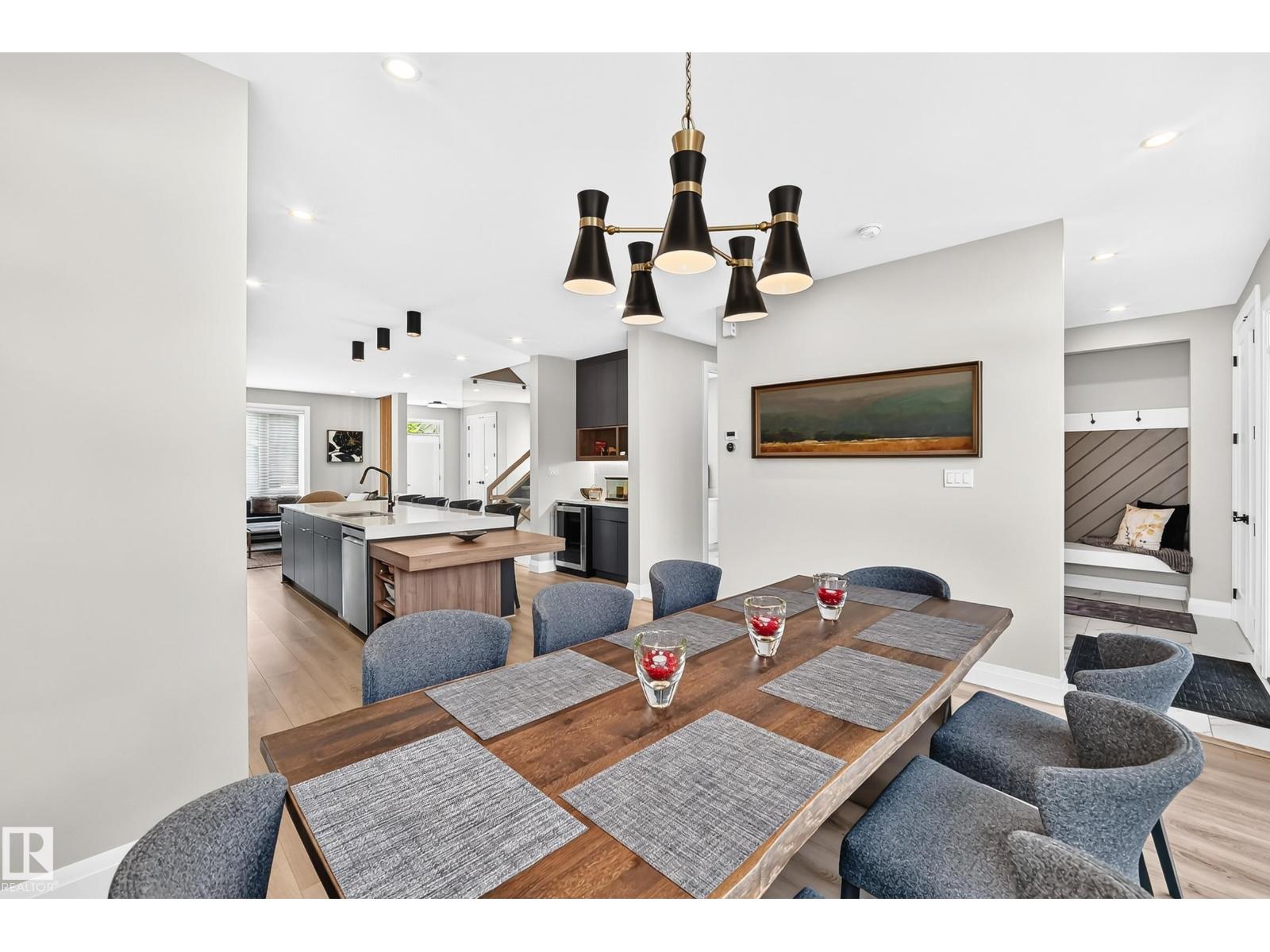12631 52 Av Nw Property Photo 18