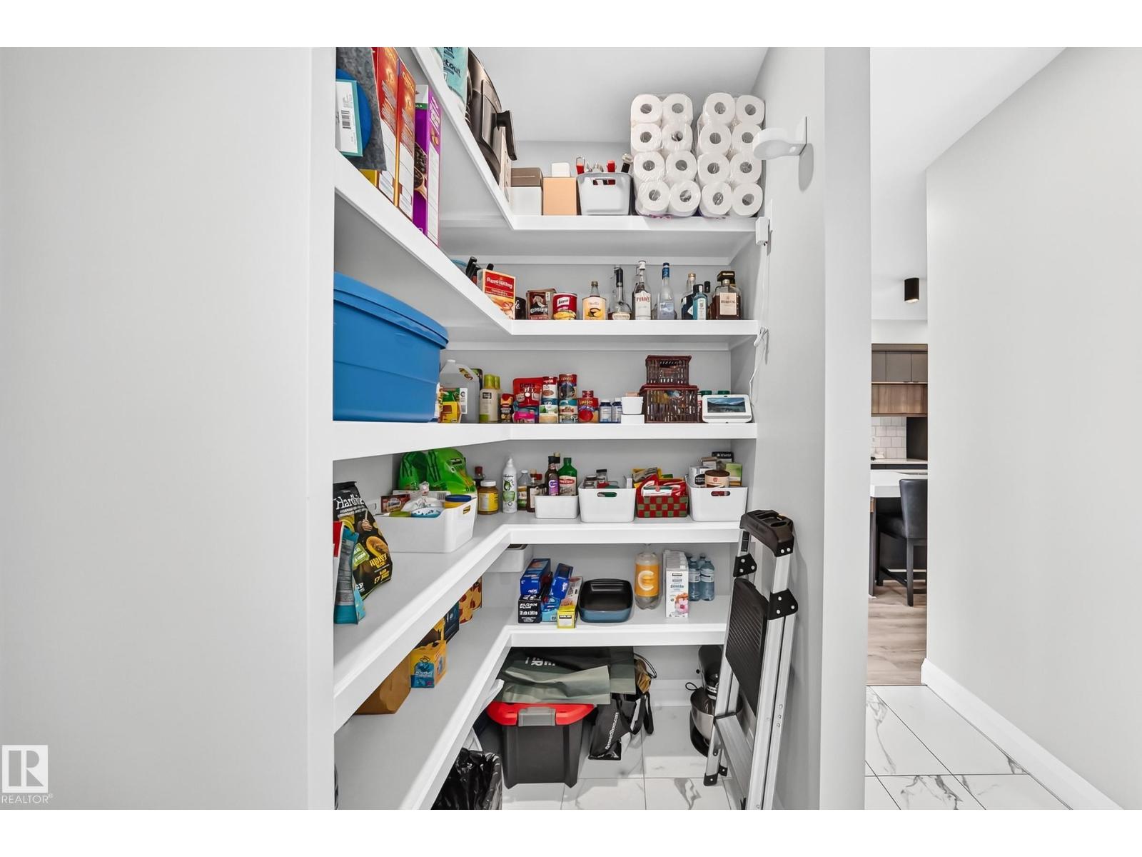 12631 52 Av Nw Property Photo 20