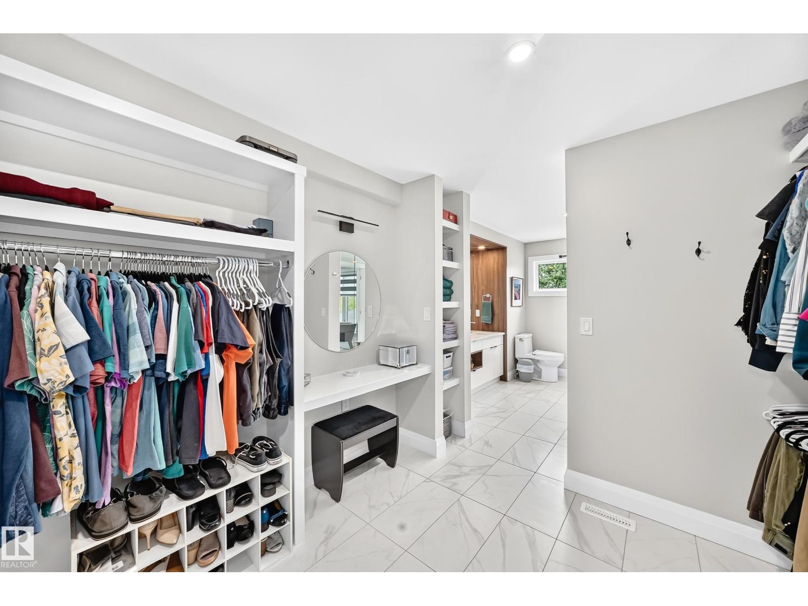 12631 52 Av Nw Property Photo 37