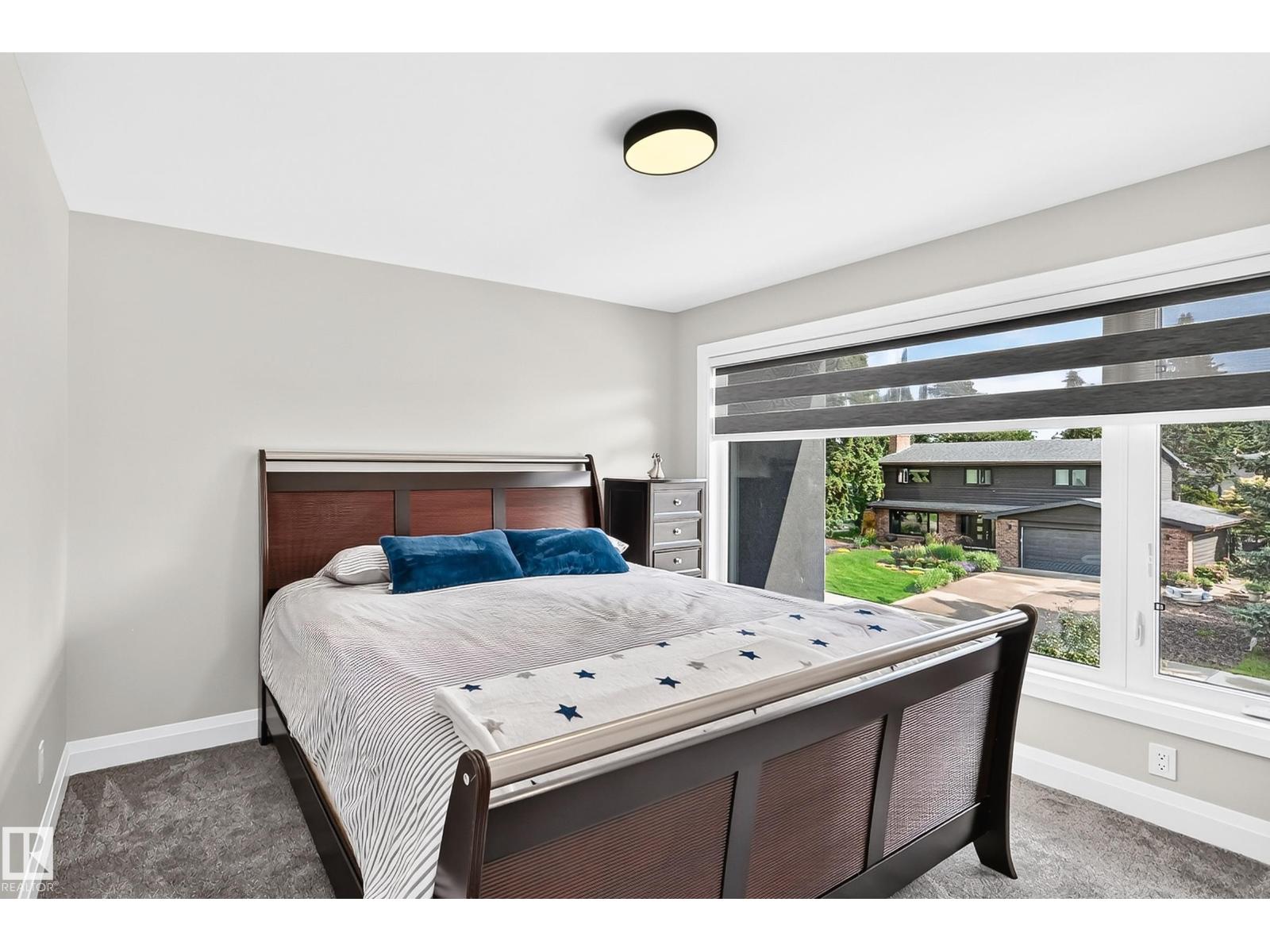 12631 52 Av Nw Property Photo 38