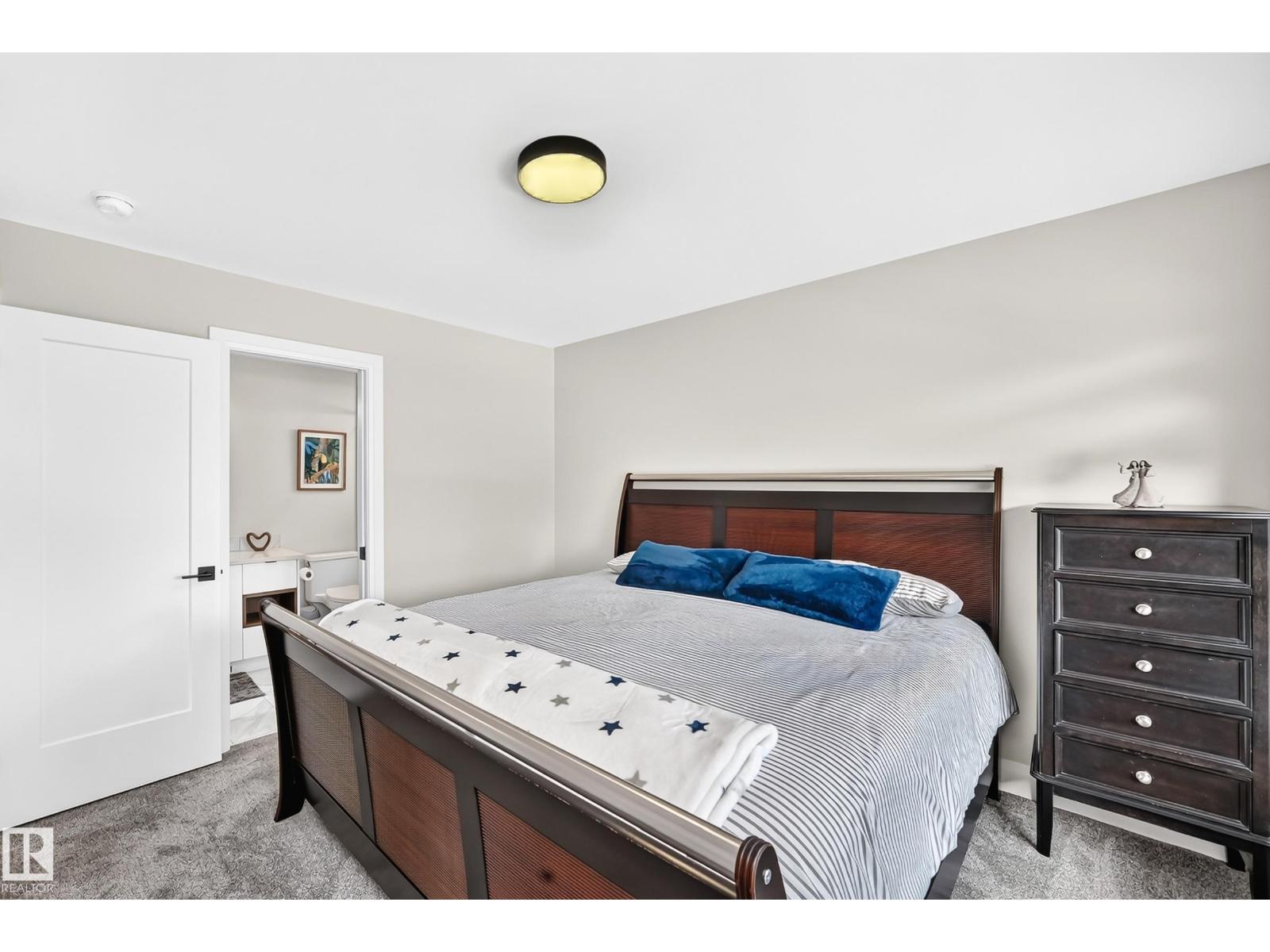 12631 52 Av Nw Property Photo 40