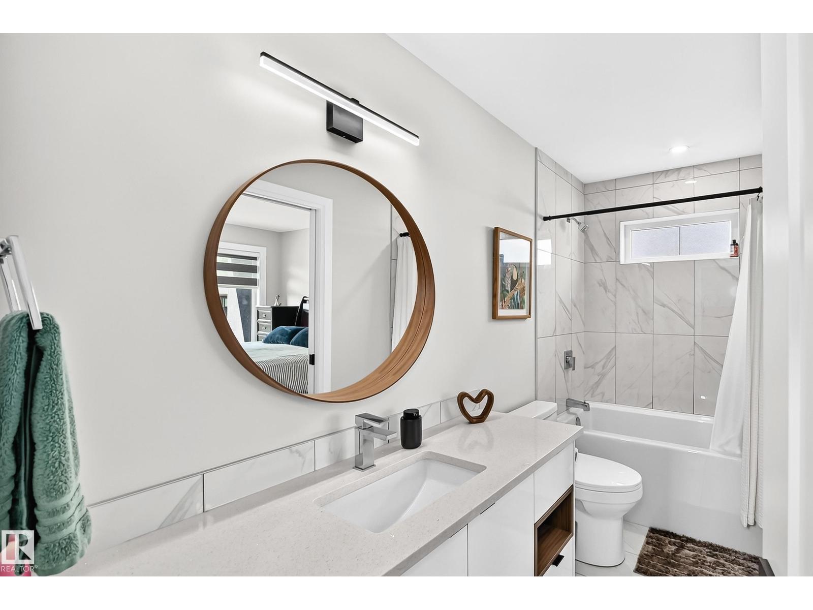 12631 52 Av Nw Property Photo 41