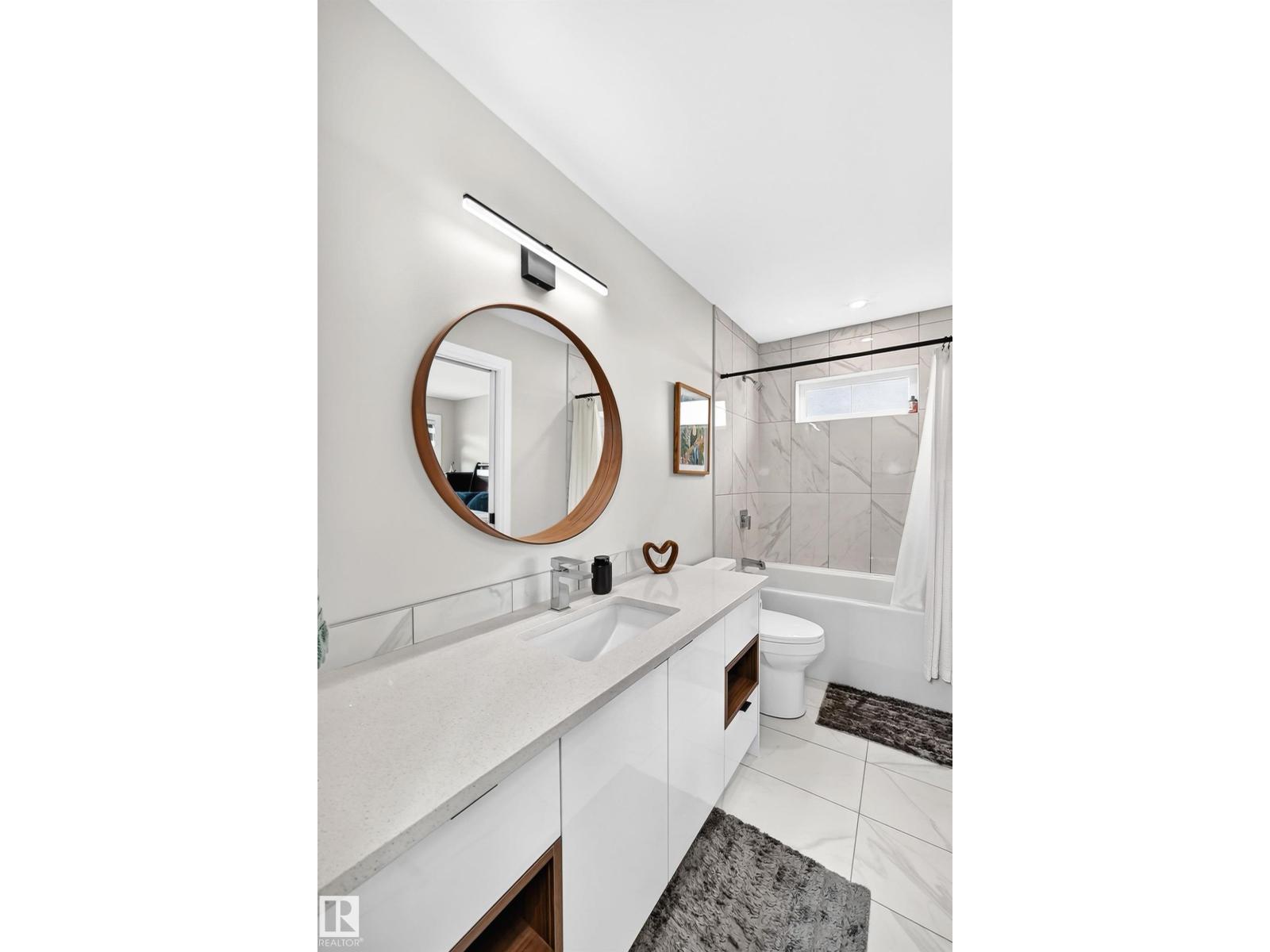 12631 52 Av Nw Property Photo 42
