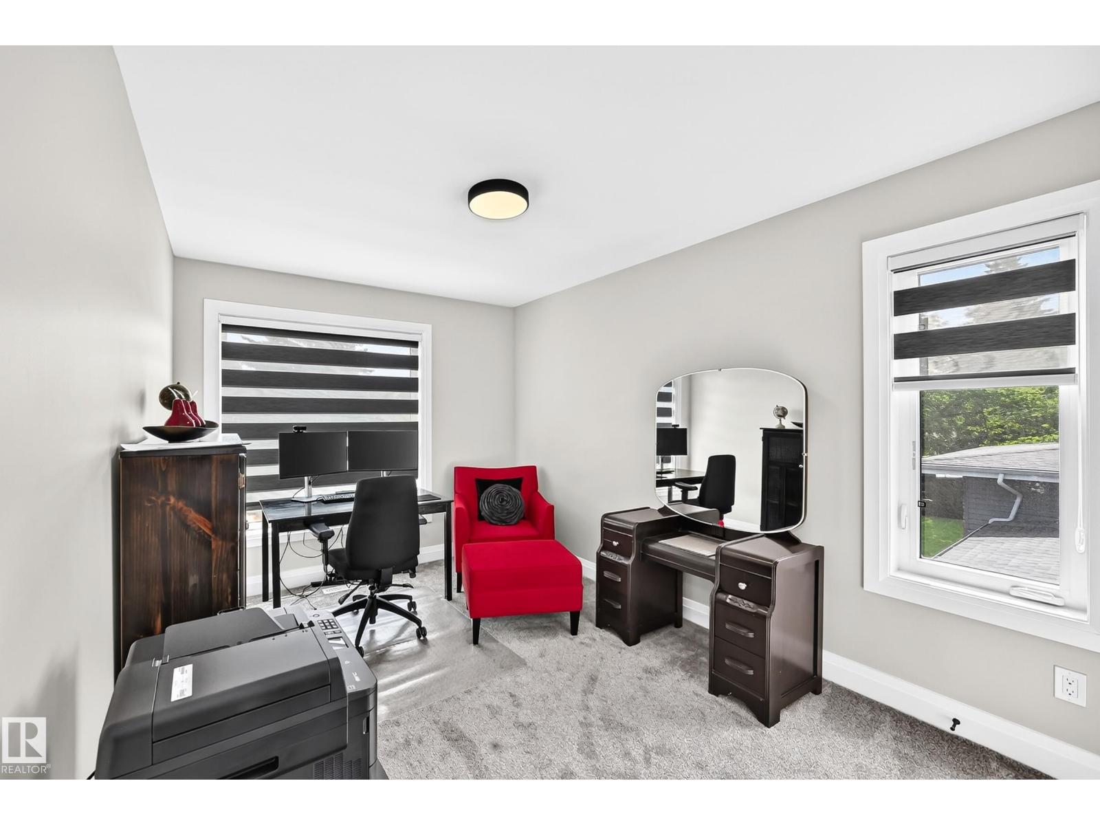 12631 52 Av Nw Property Photo 43
