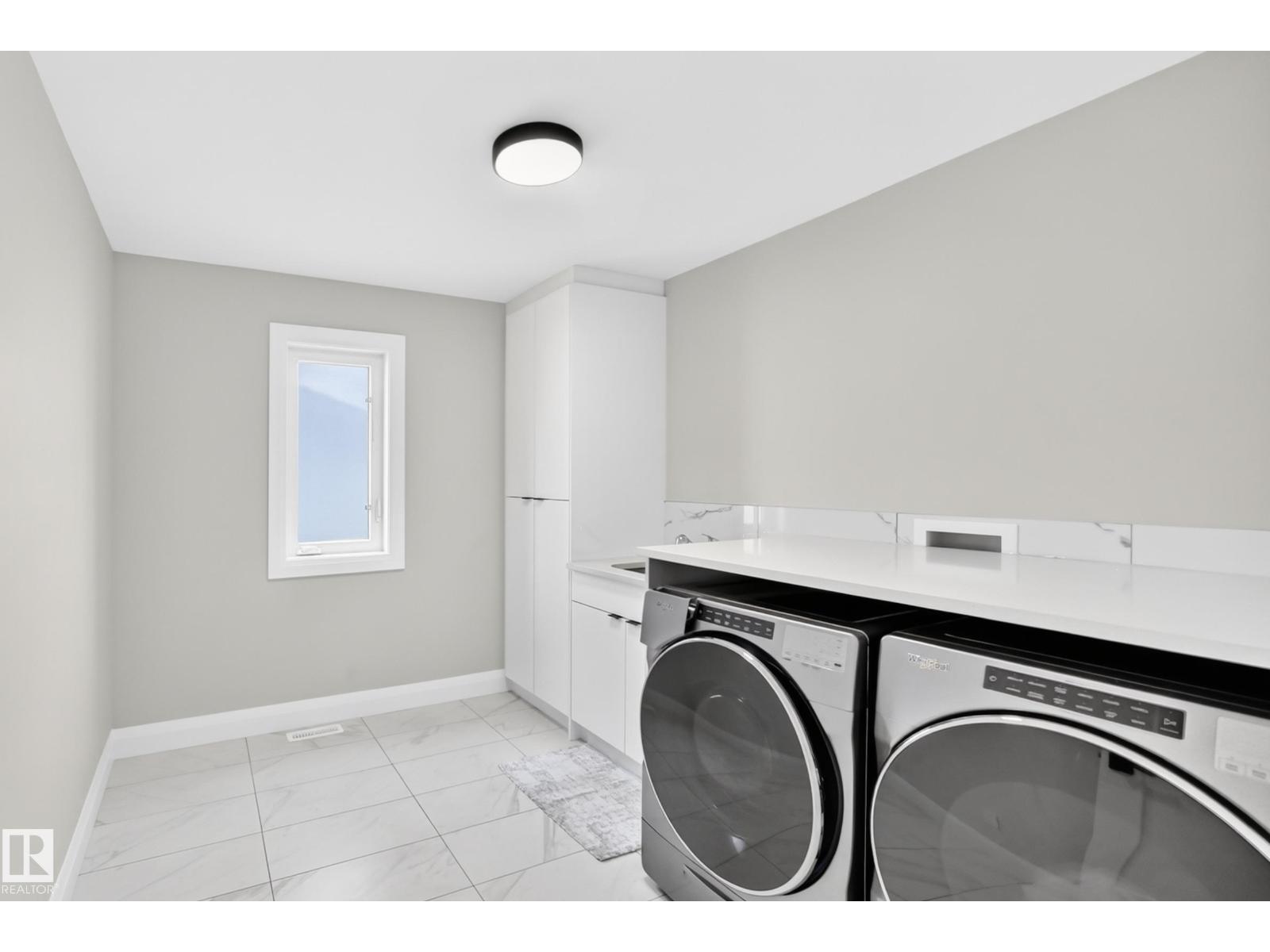 12631 52 Av Nw Property Photo 46