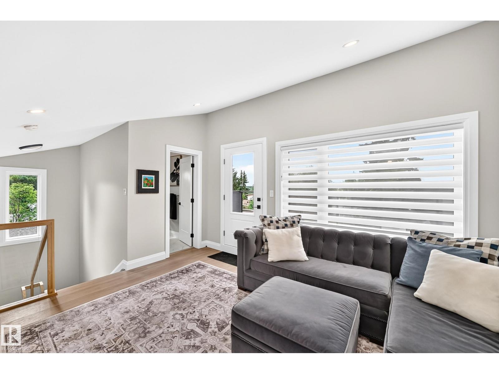 12631 52 Av Nw Property Photo 56