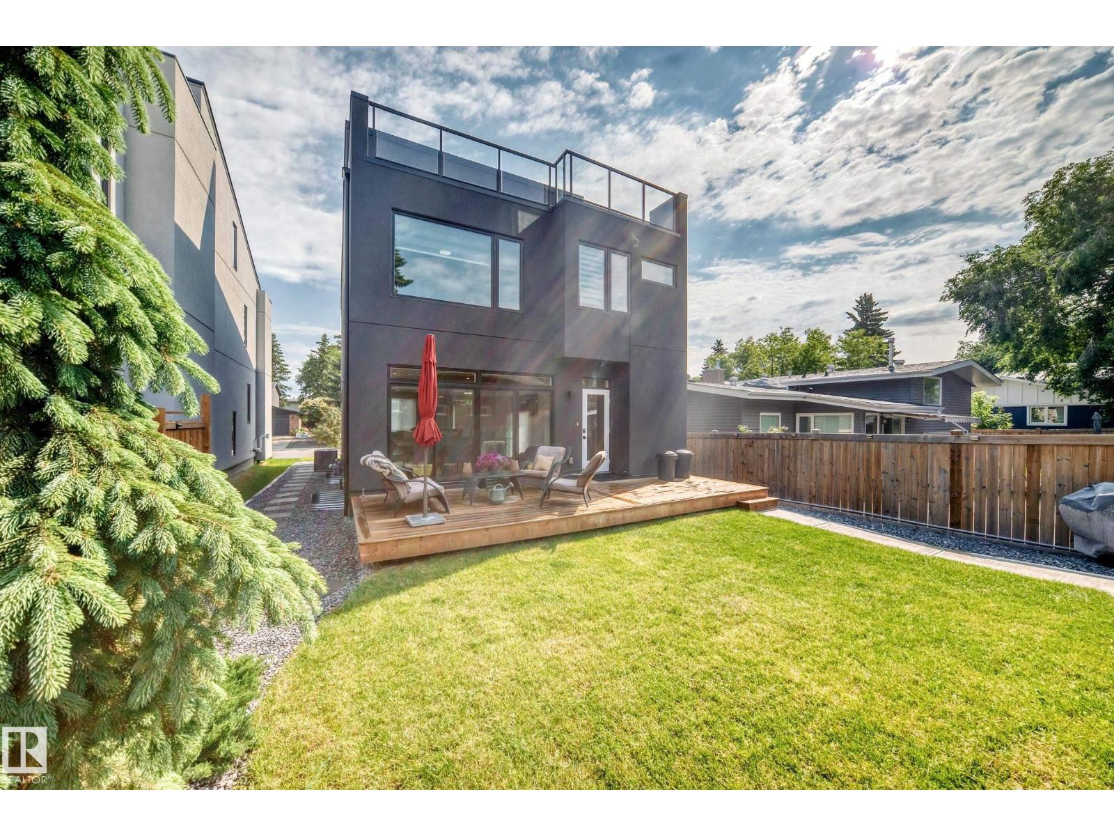 12631 52 Av Nw Property Photo 67