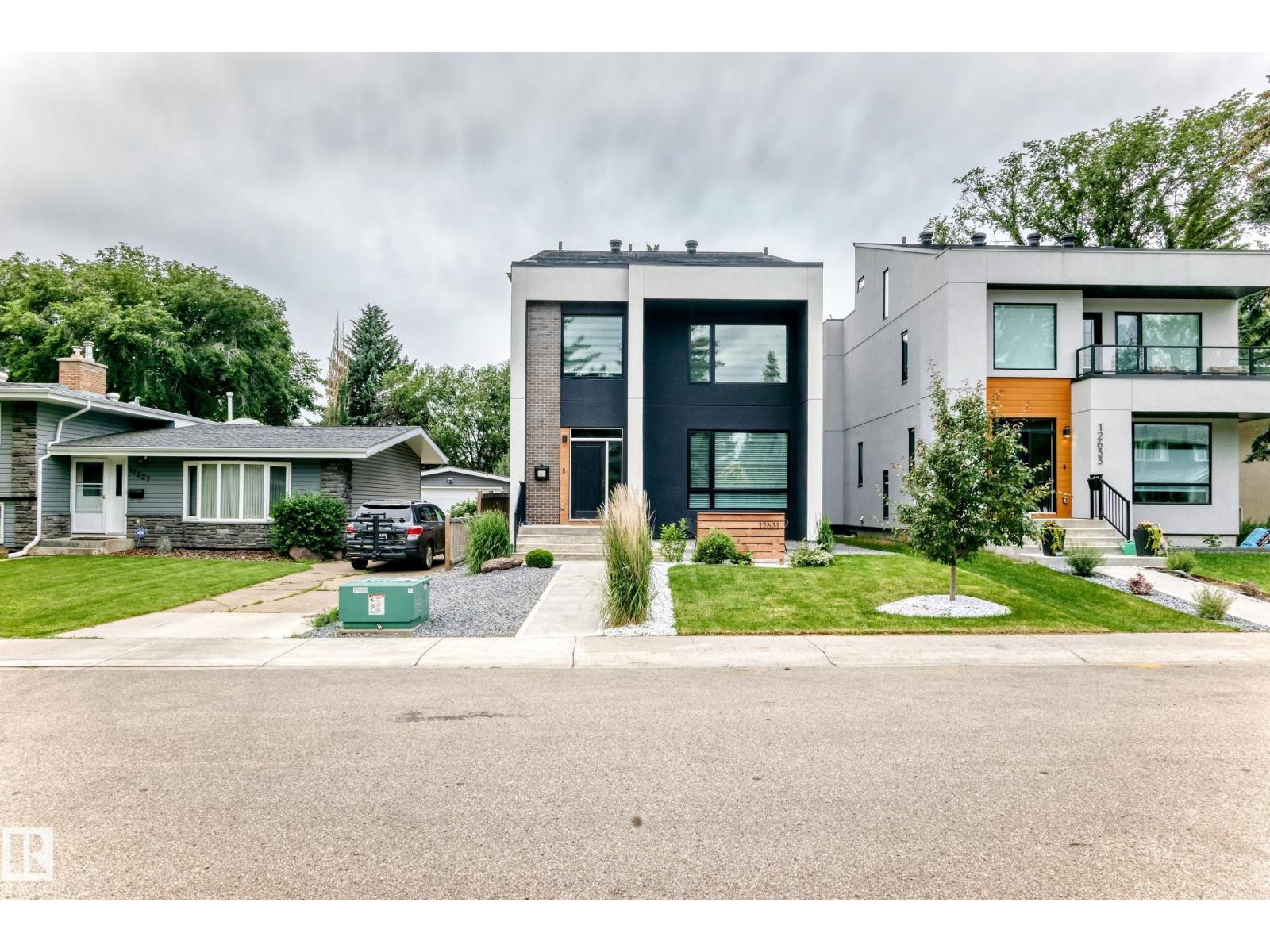 12631 52 Av Nw Property Photo 69