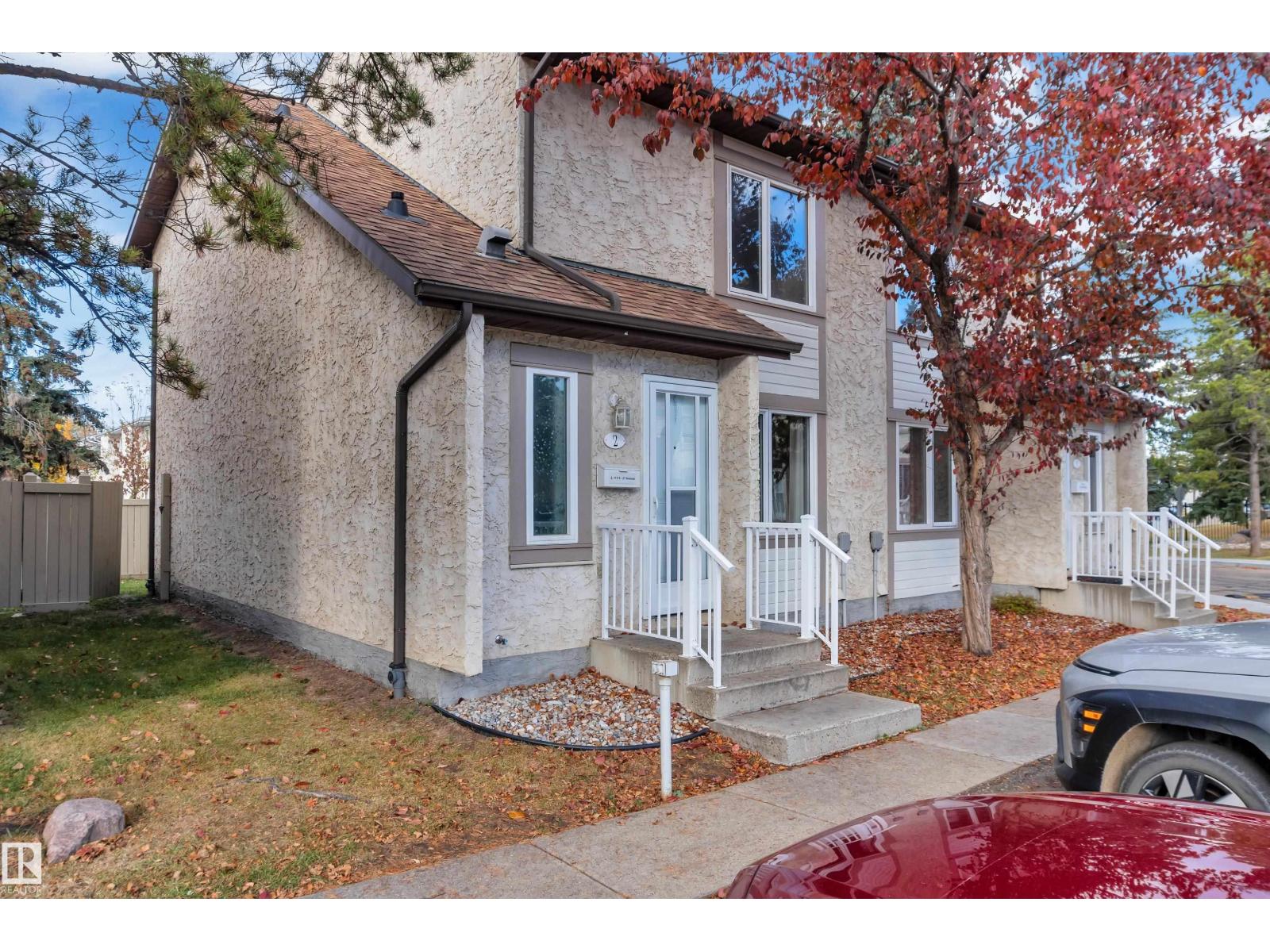 #2 11115 27 AV NW NW Property Photo 1
