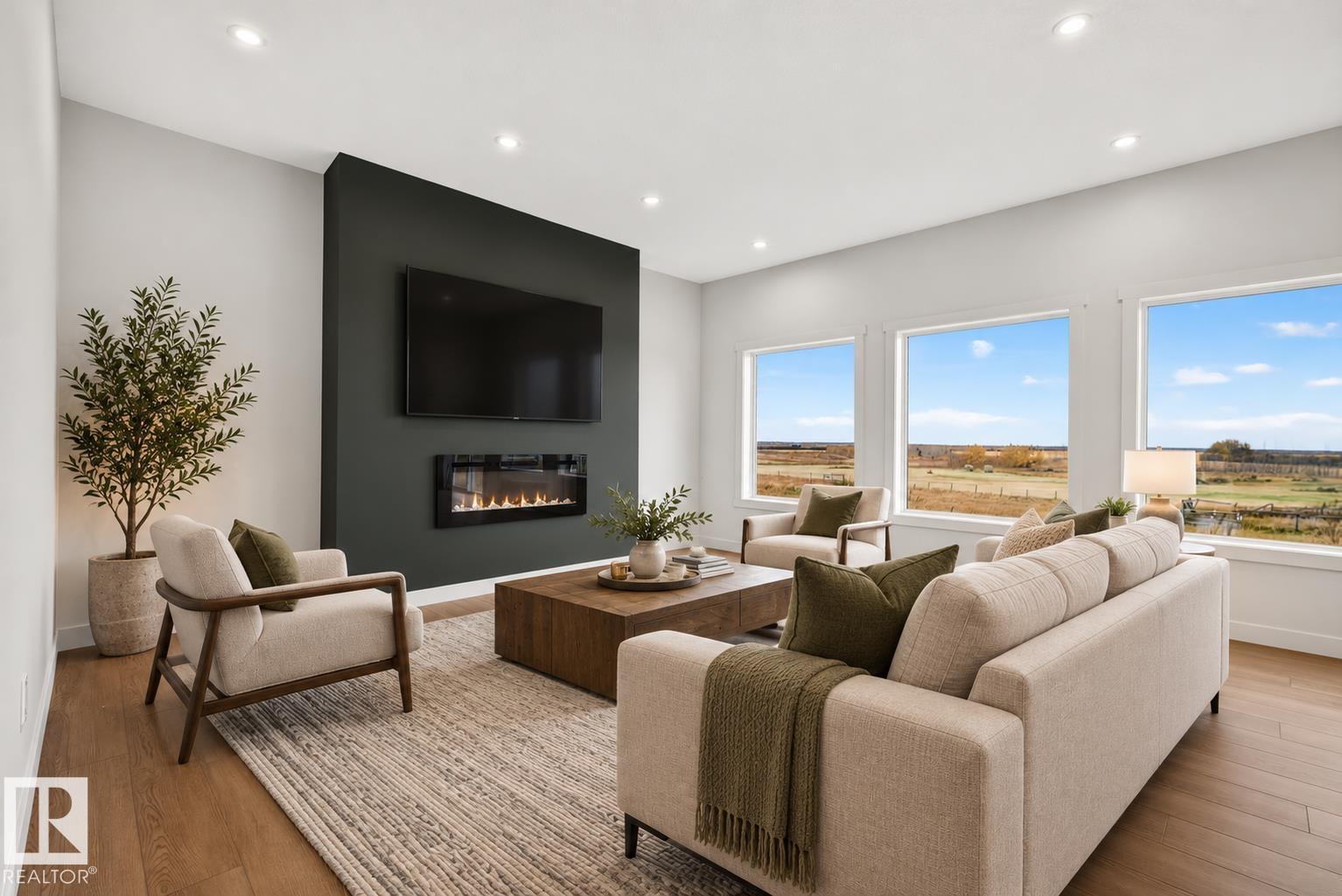5302 55 Av Property Photo 12
