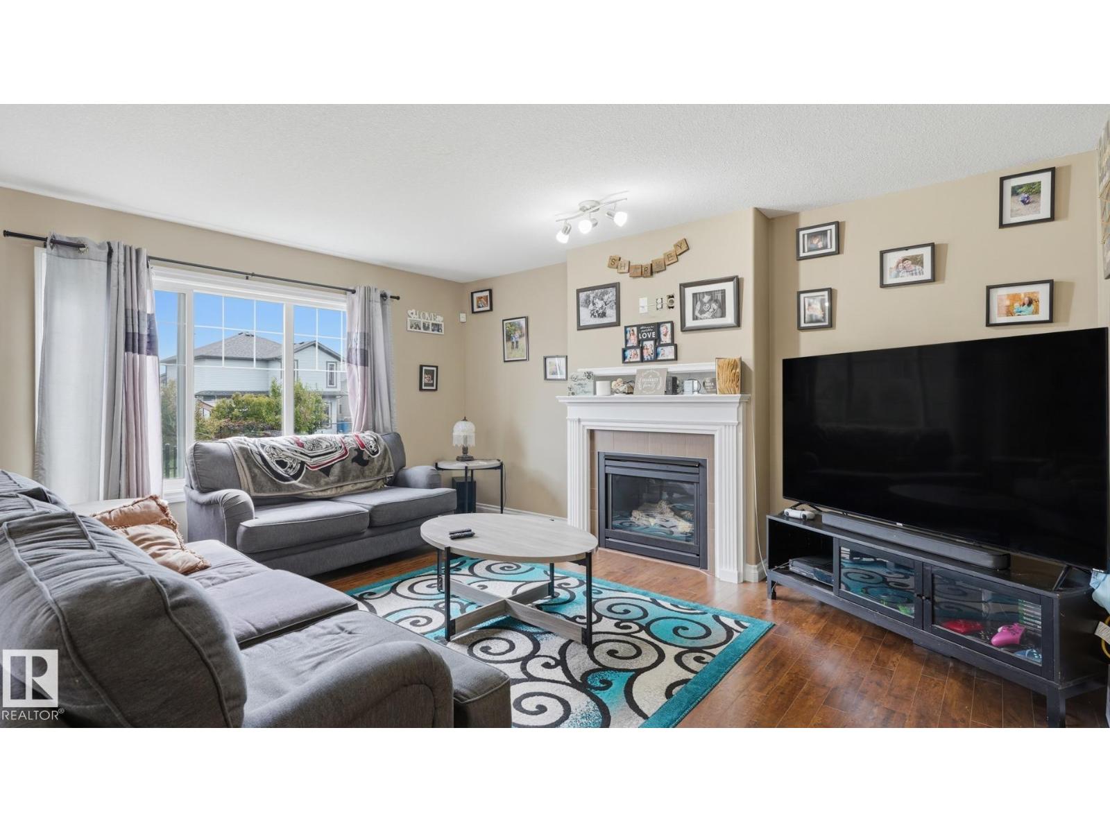 6035 4 Av Sw Property Photo 5