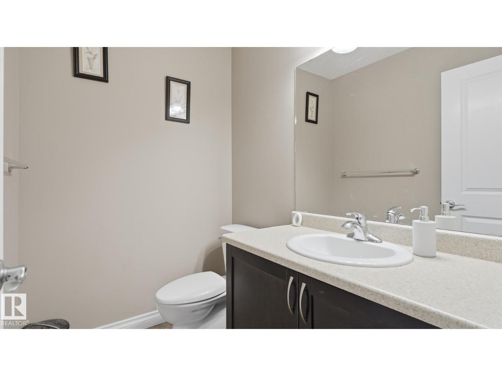 6035 4 Av Sw Property Photo 18