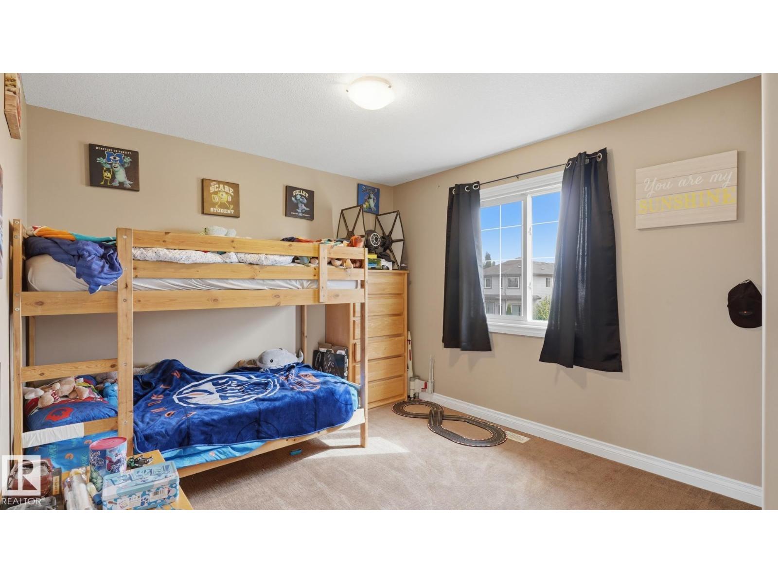 6035 4 Av Sw Property Photo 32