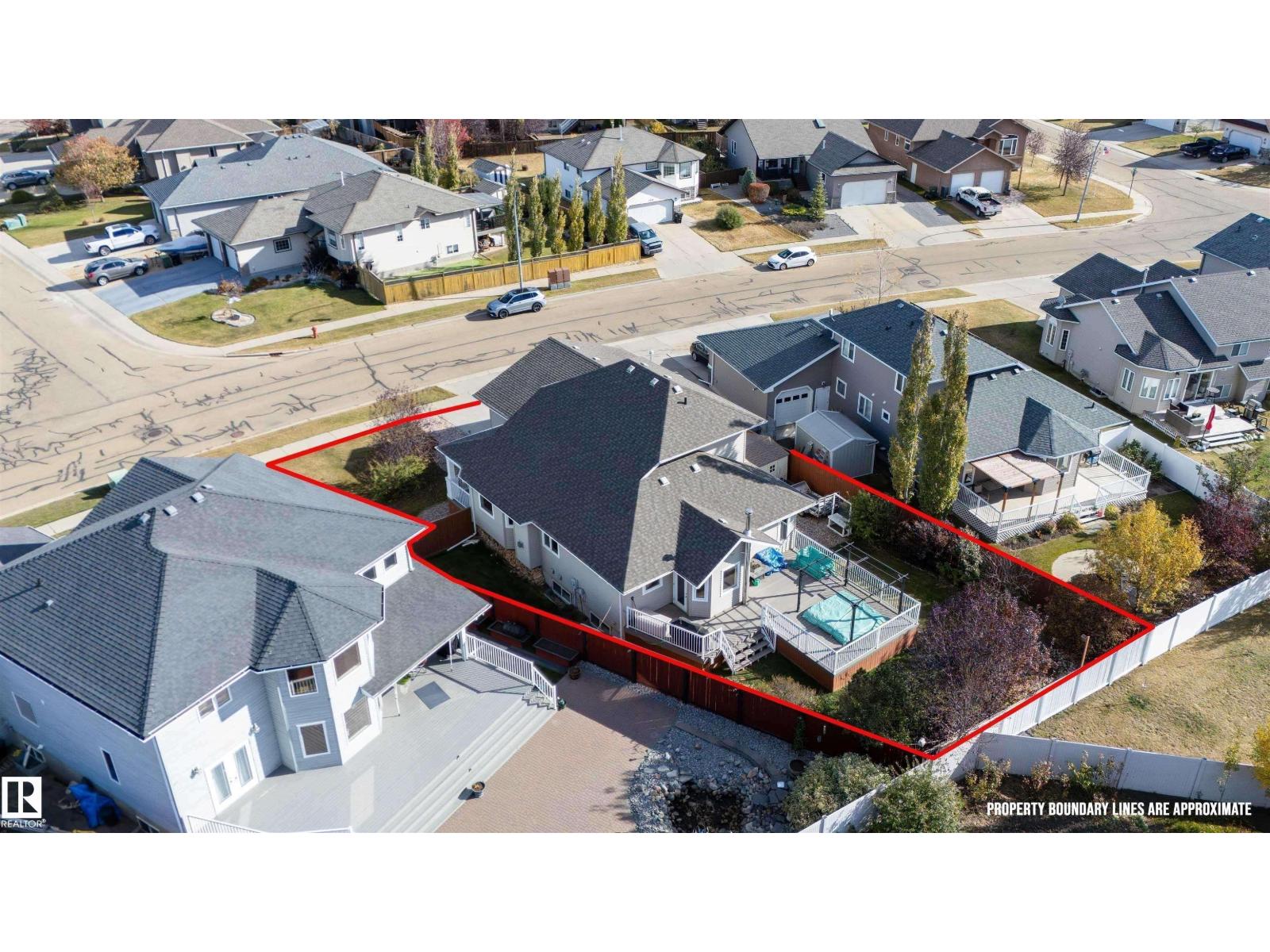 3712 69 St Property Photo 10