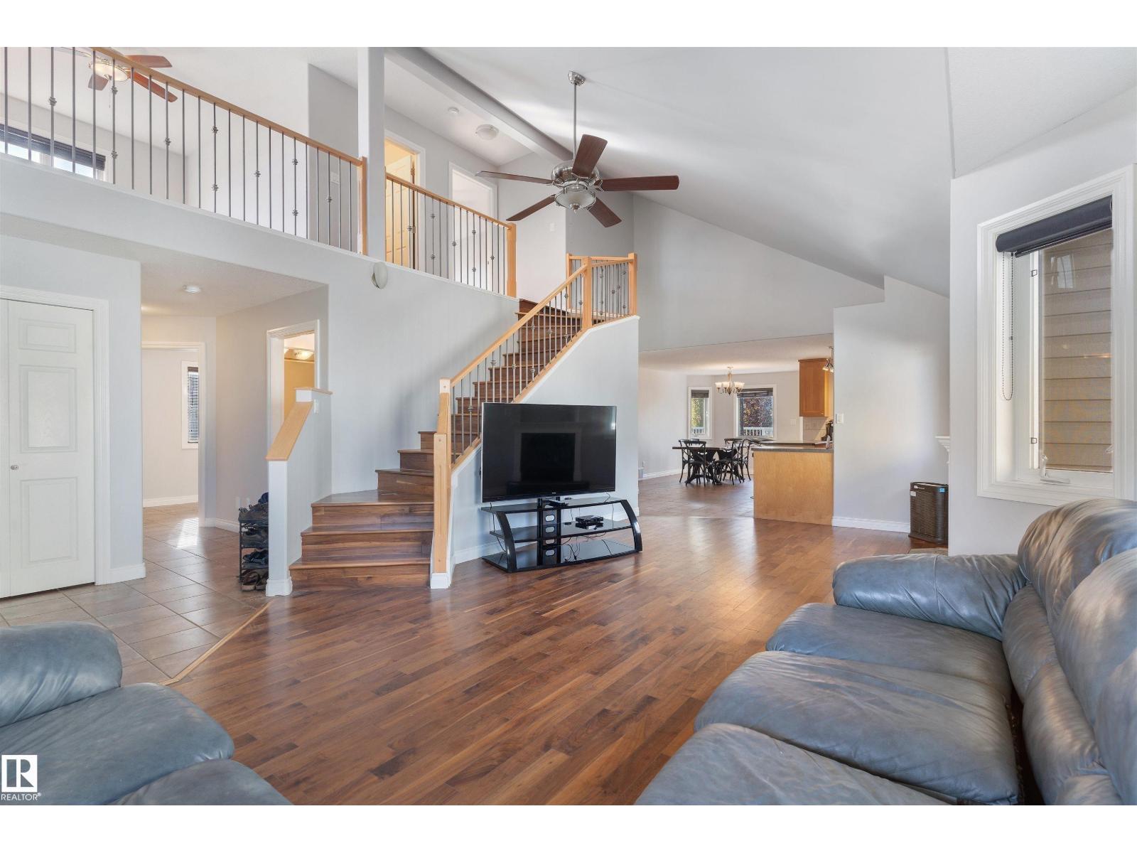 3712 69 St Property Photo 15