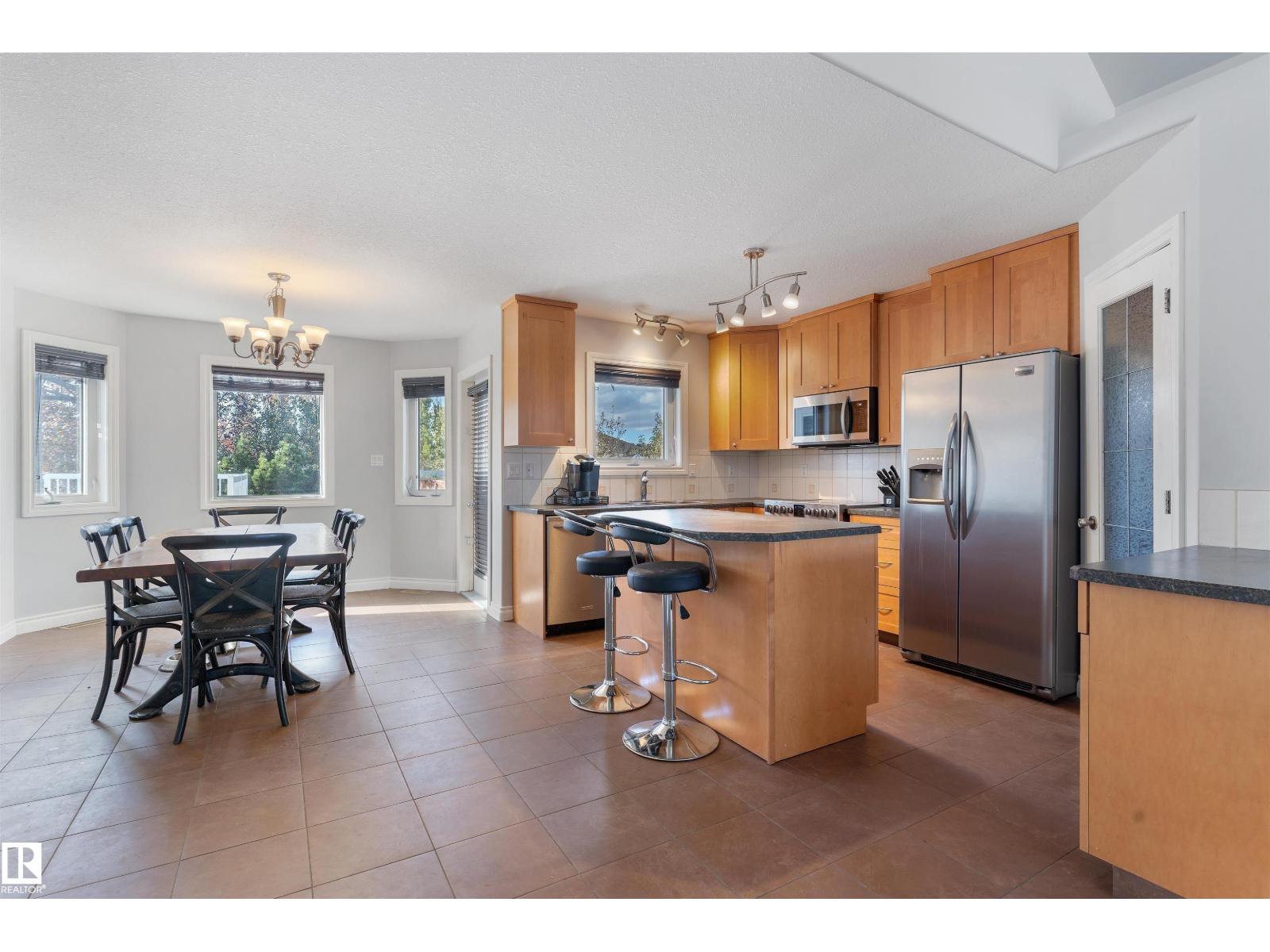 3712 69 St Property Photo 19
