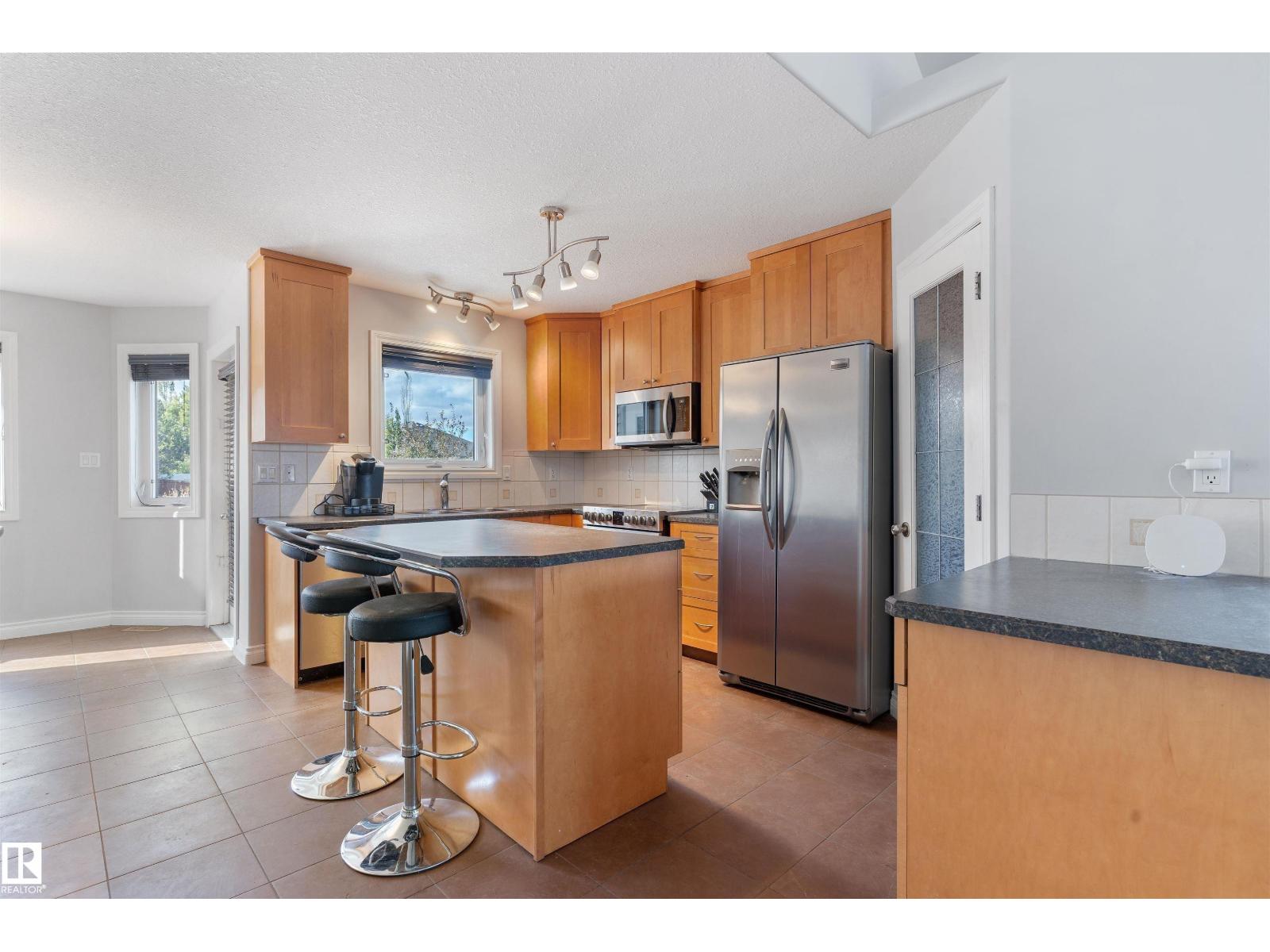 3712 69 St Property Photo 21