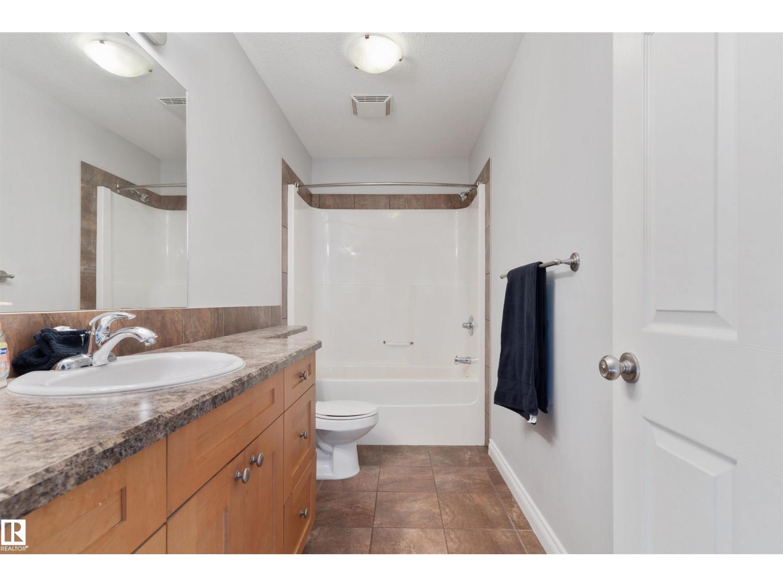 3712 69 St Property Photo 36