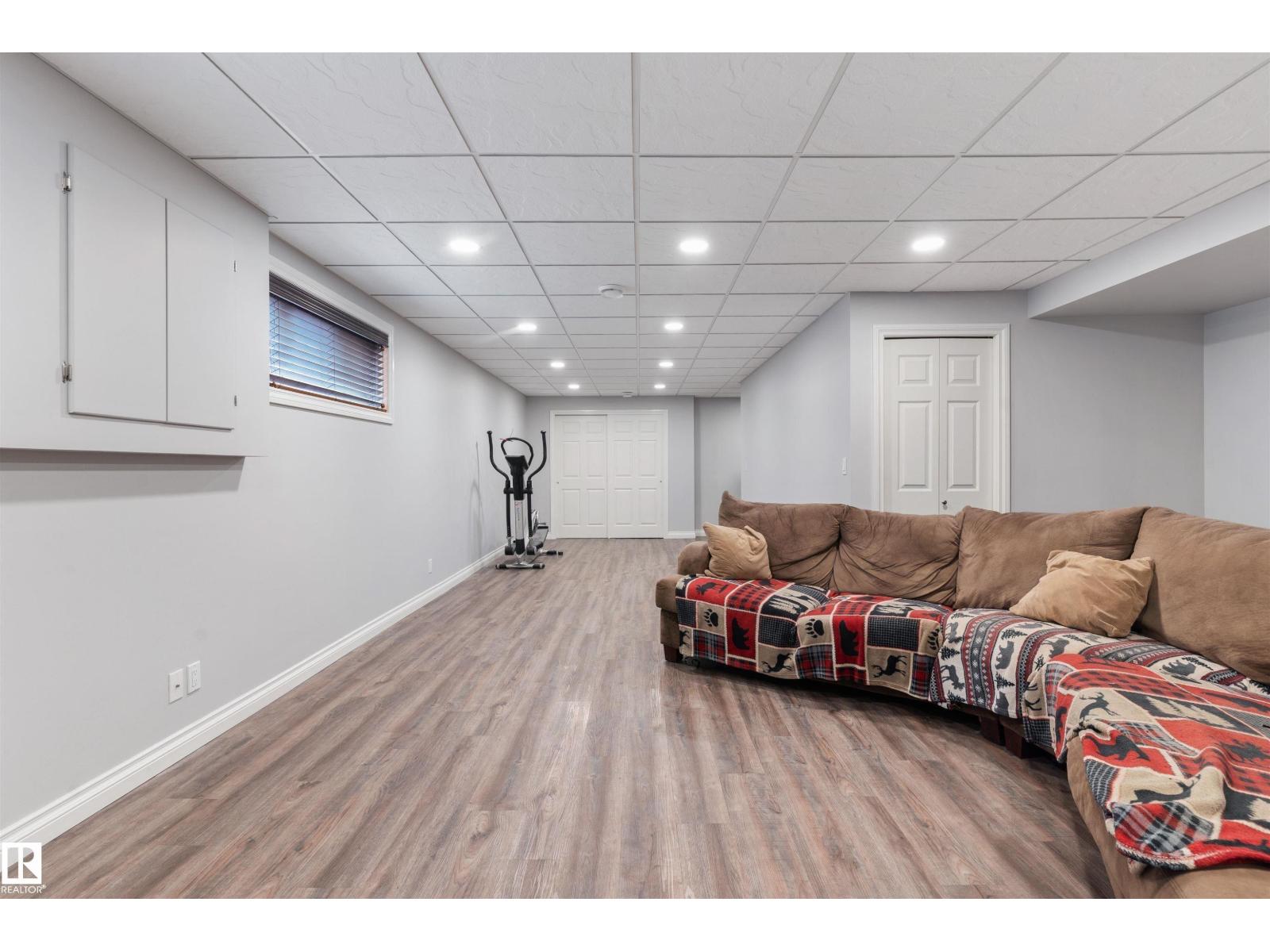 3712 69 St Property Photo 42