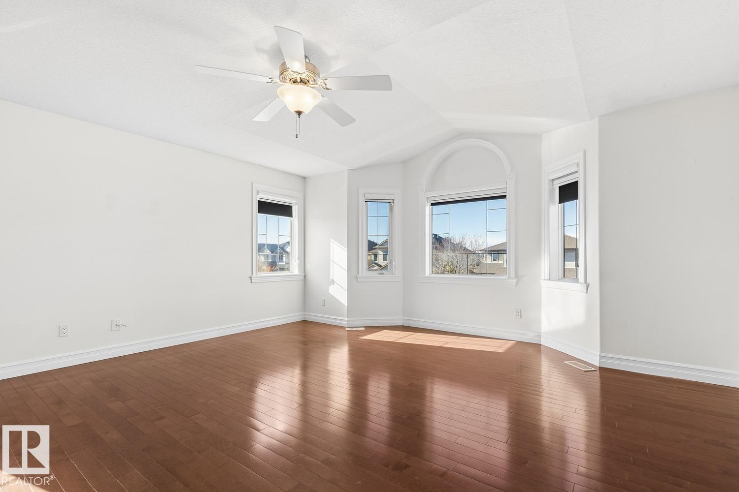 15803 95 St Nw Property Photo 27