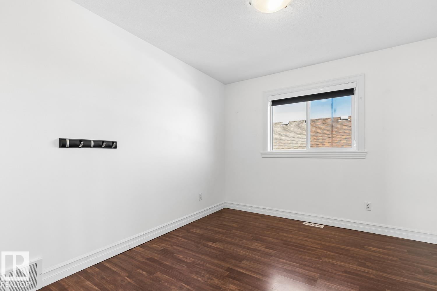 15803 95 St Nw Property Photo 36