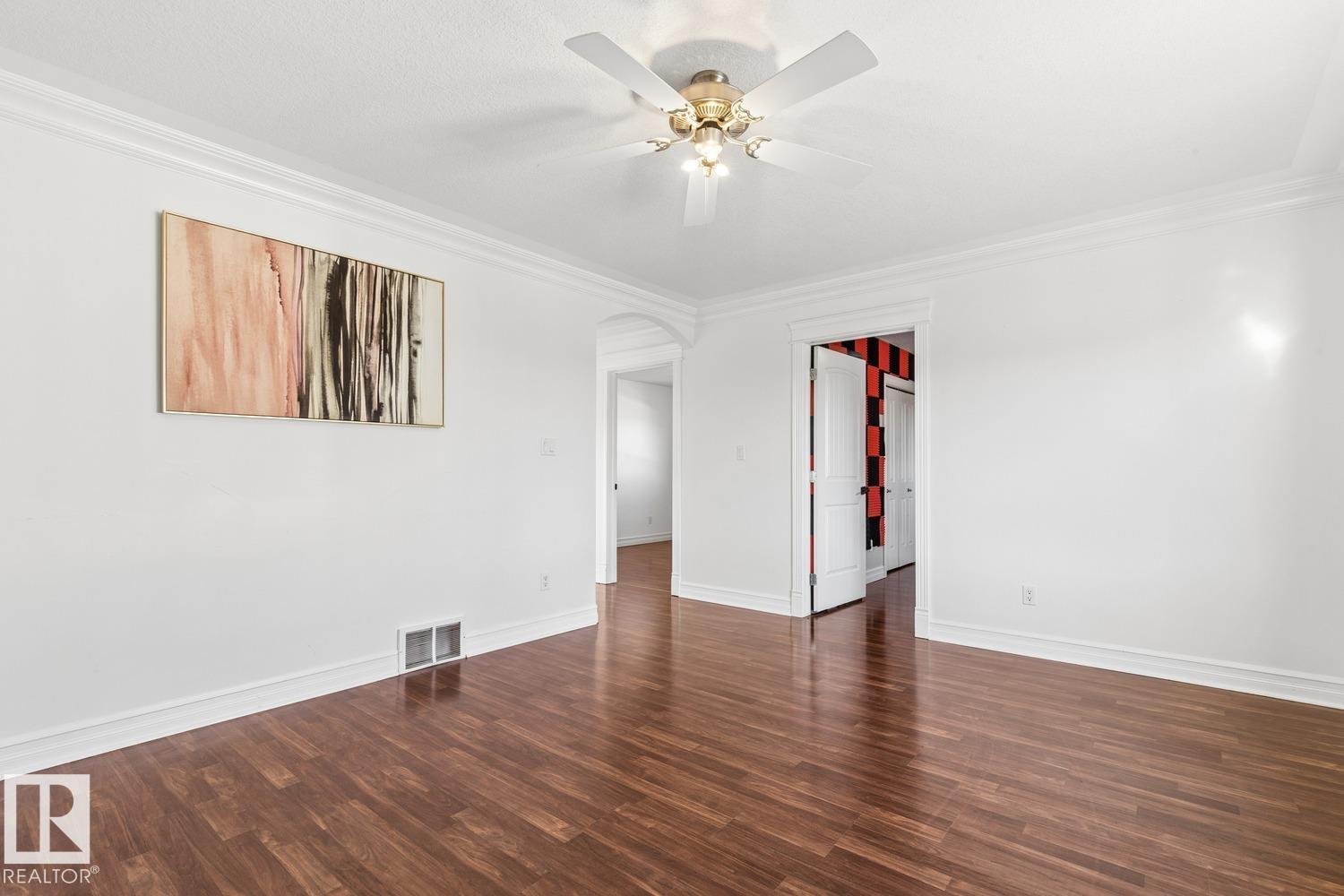 15803 95 St Nw Property Photo 41