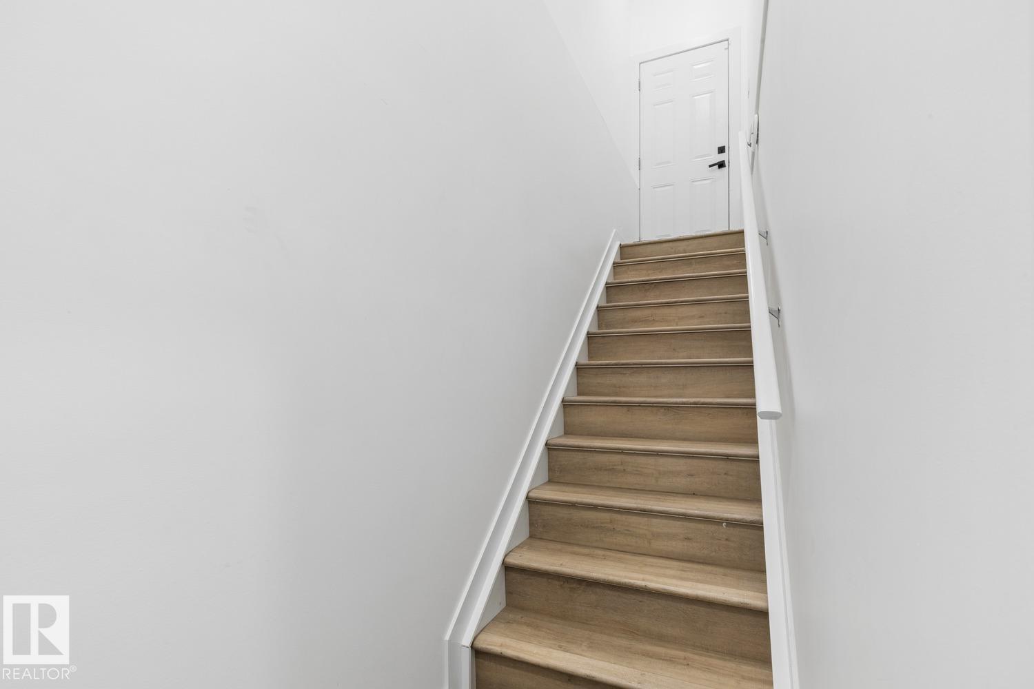 15803 95 St Nw Property Photo 44