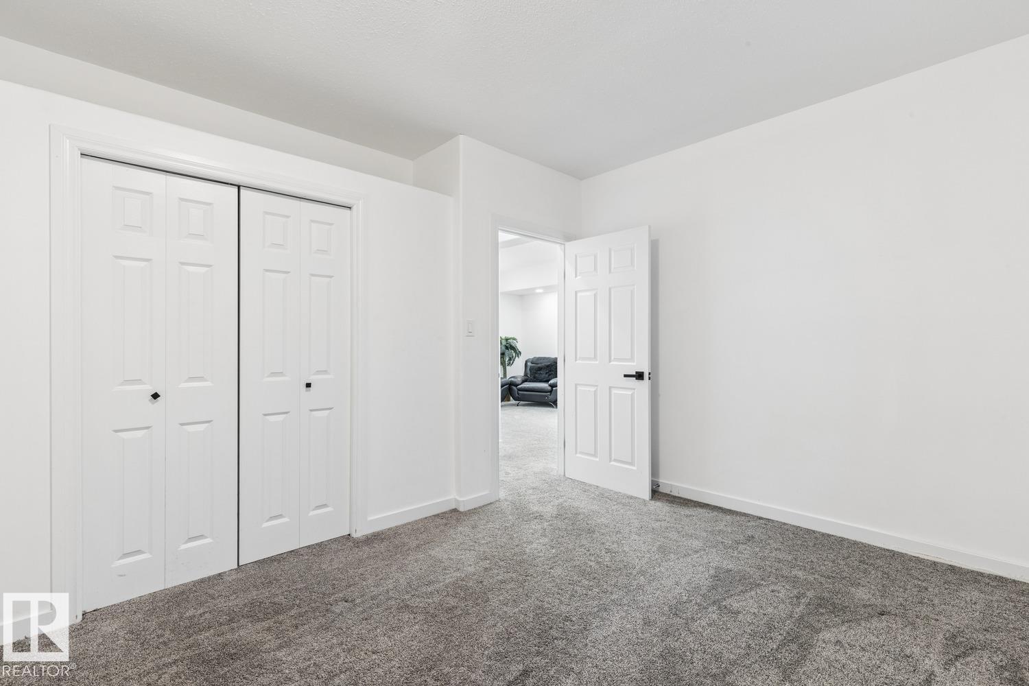 15803 95 St Nw Property Photo 54