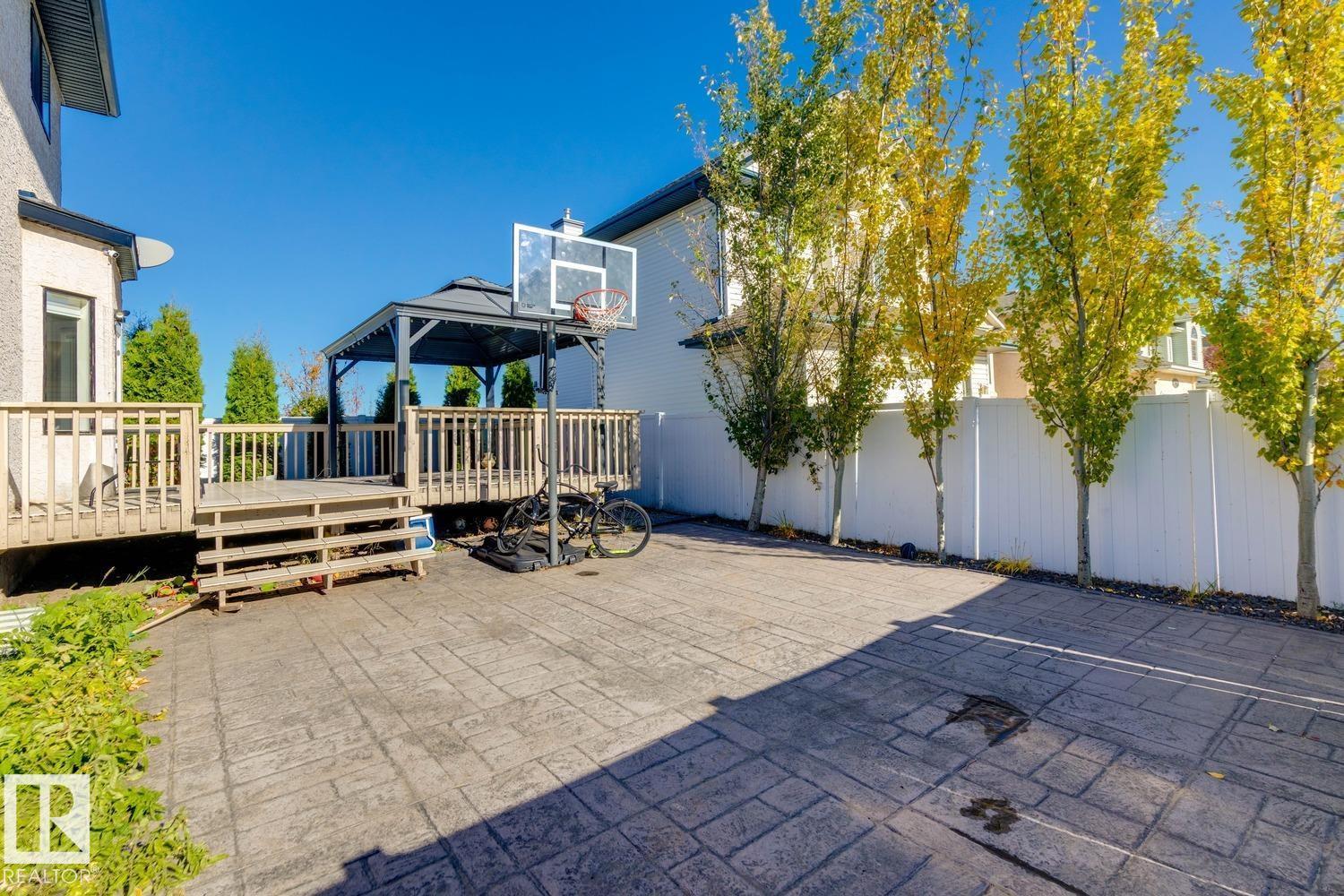 15803 95 St Nw Property Photo 60