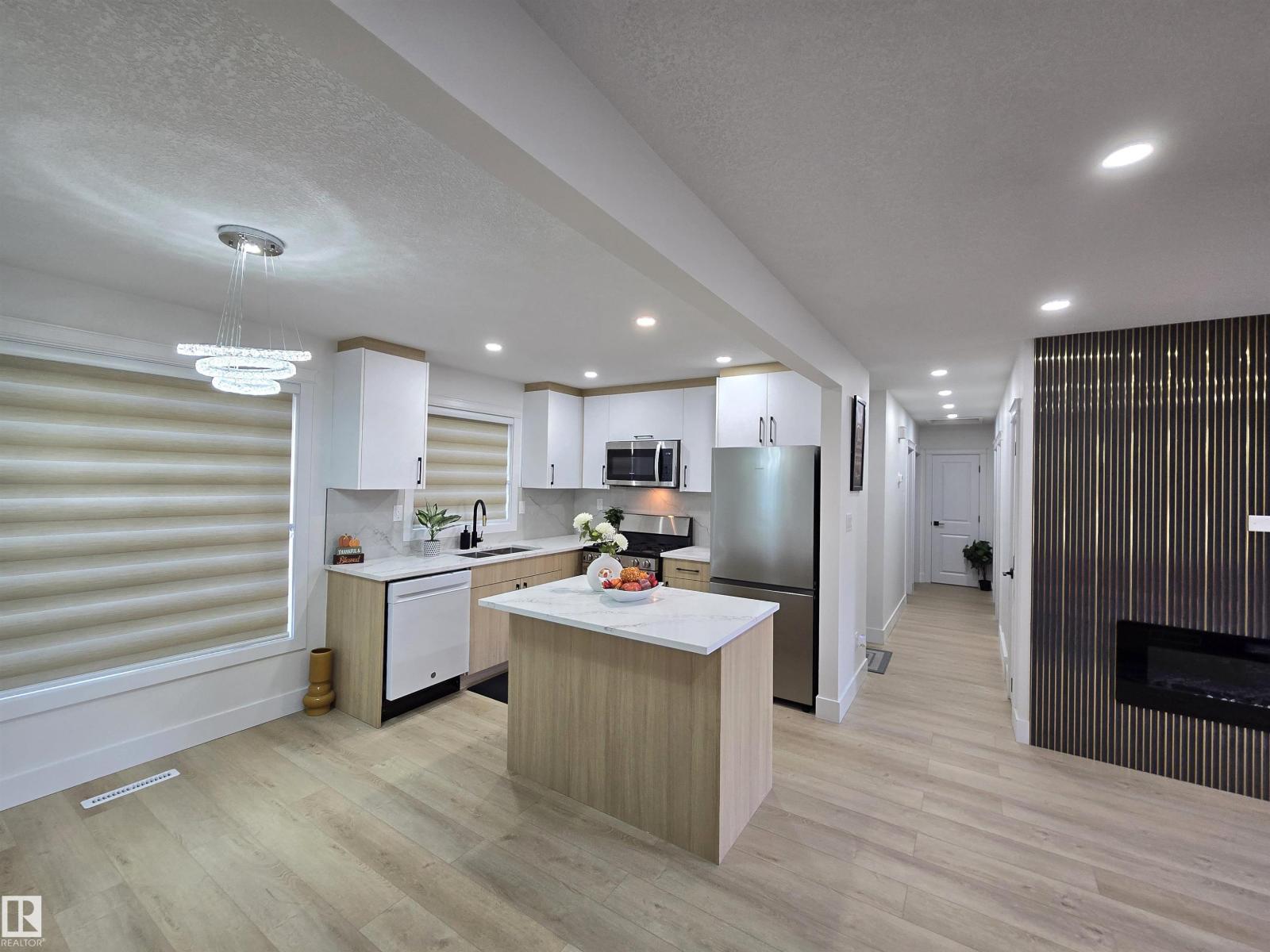 16507 91 Av Nw Property Photo 9
