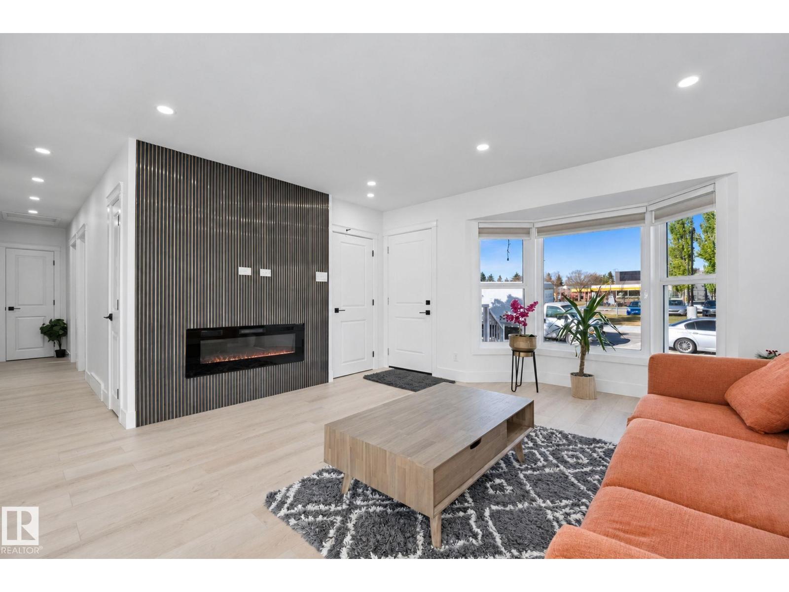 16507 91 Av Nw Property Photo 10