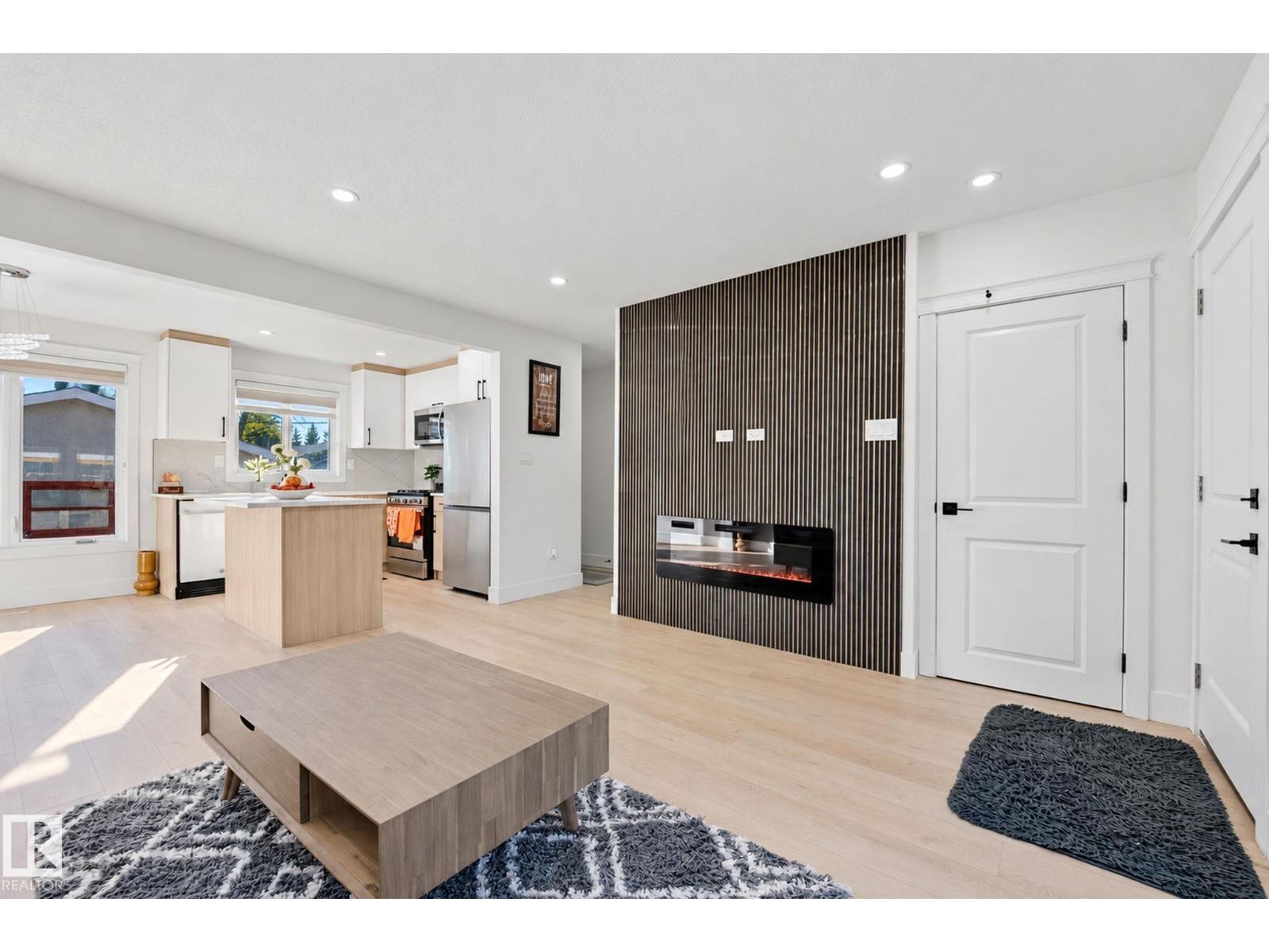16507 91 Av Nw Property Photo 11