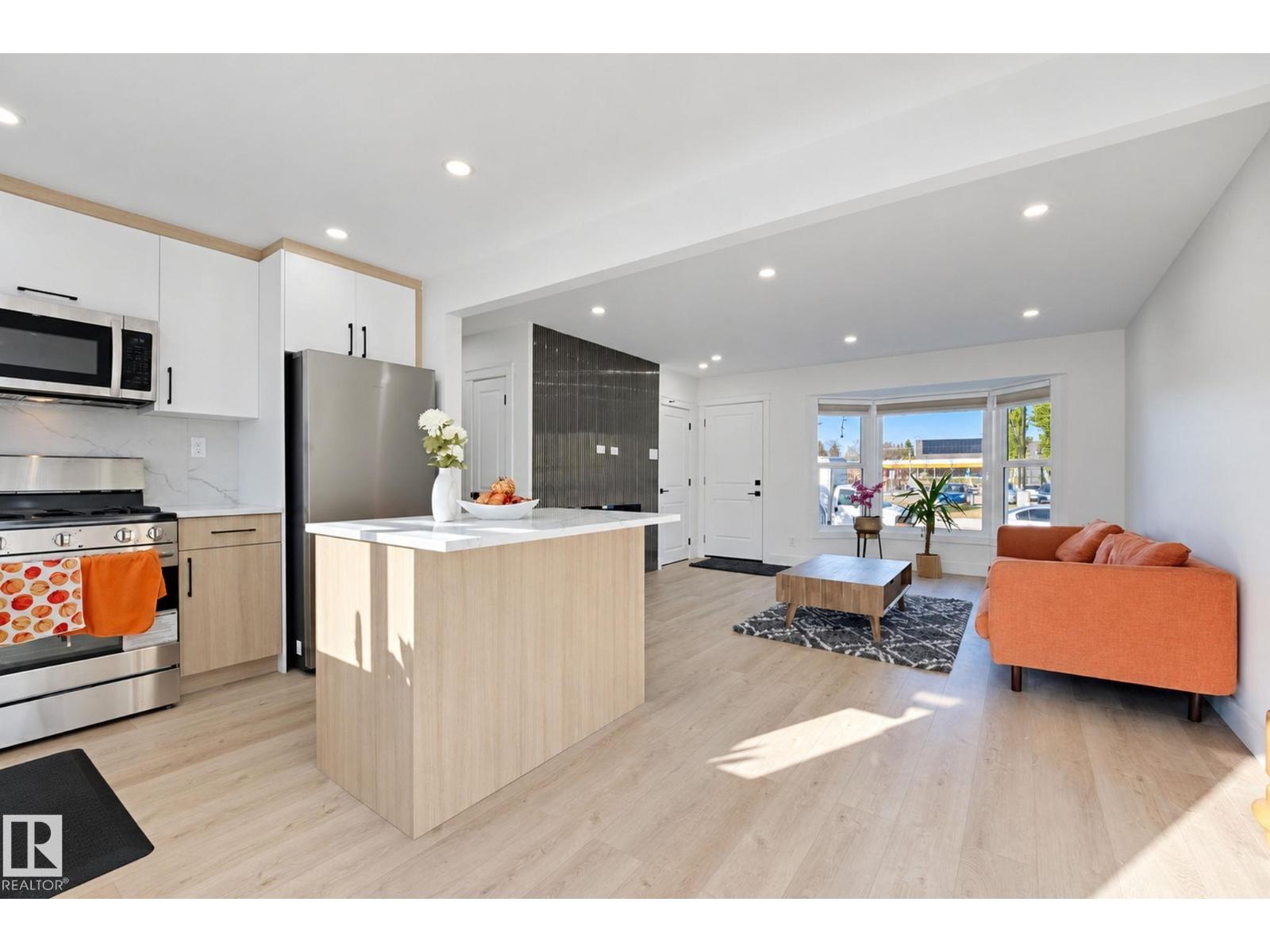 16507 91 Av Nw Property Photo 13