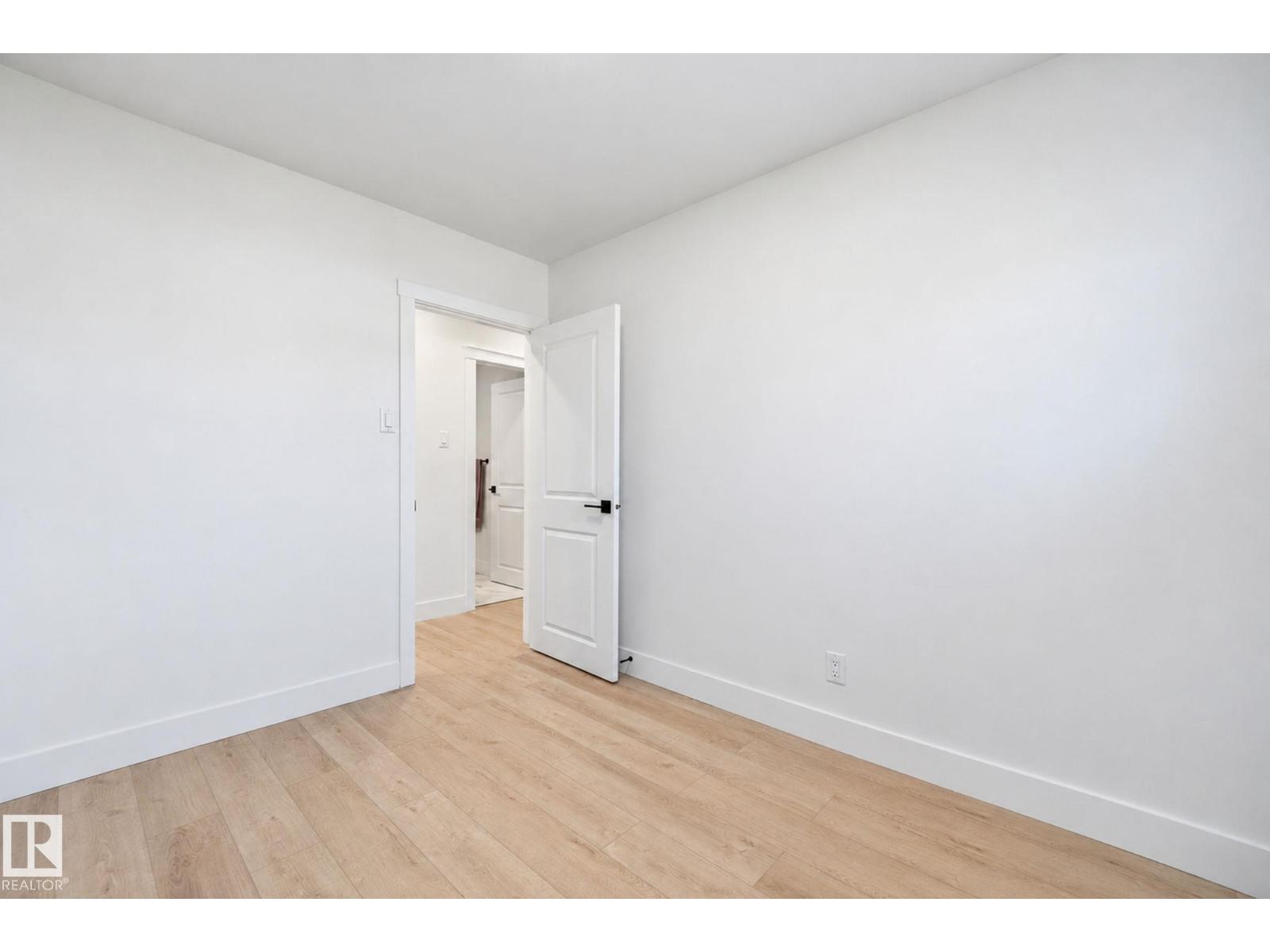 16507 91 Av Nw Property Photo 16