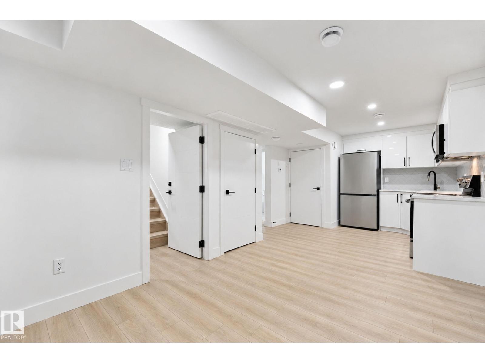 16507 91 Av Nw Property Photo 28