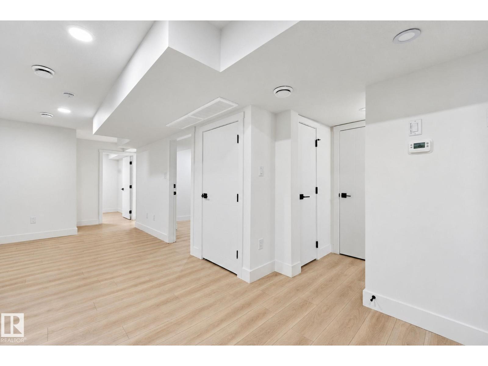 16507 91 Av Nw Property Photo 31